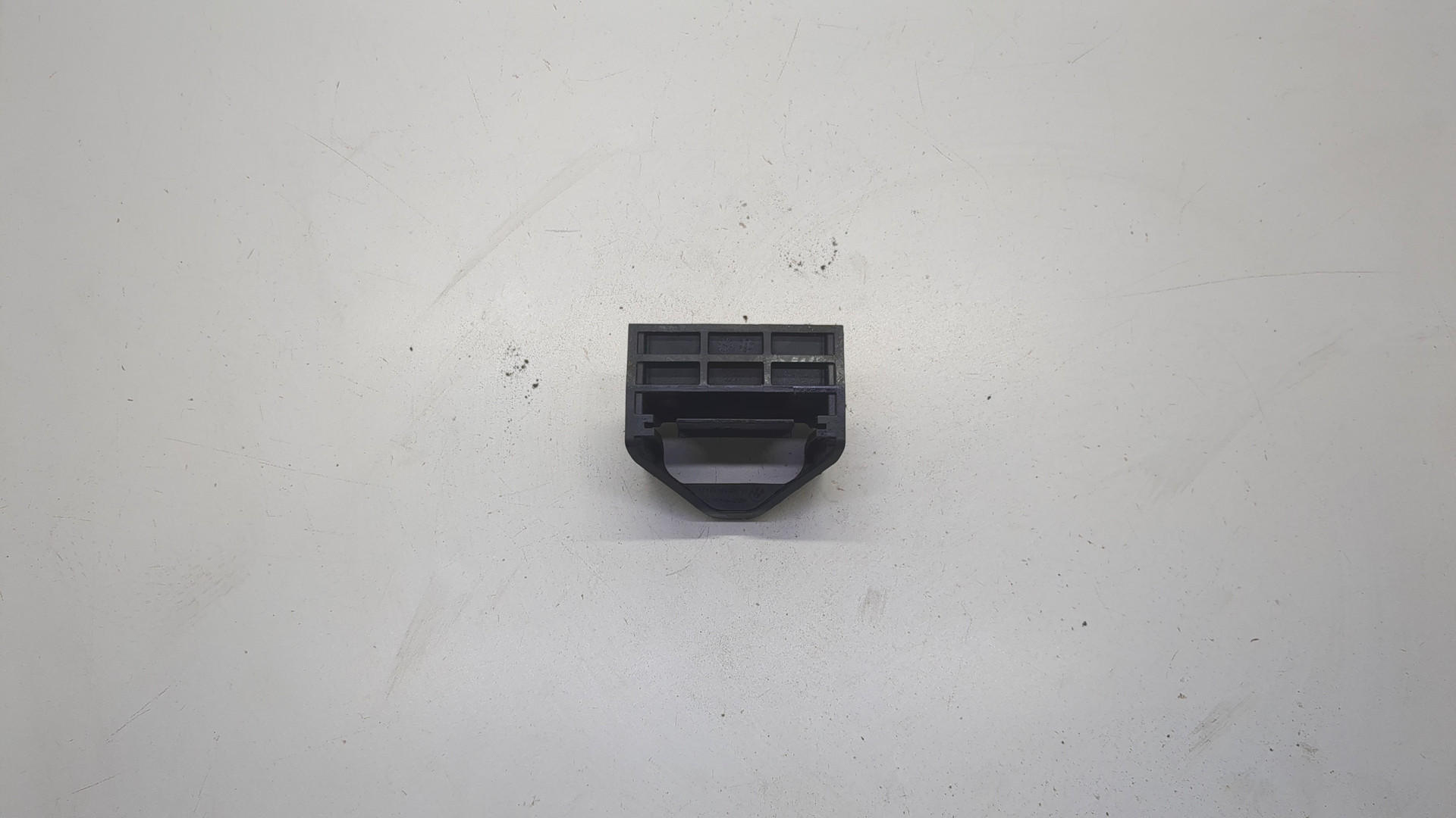 Кронштейн радиатора