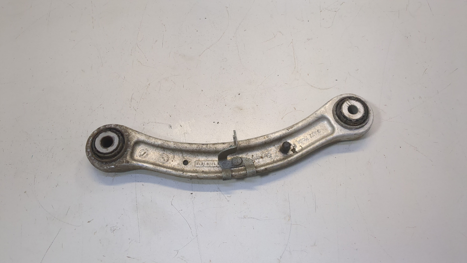 Рычаг задний правый