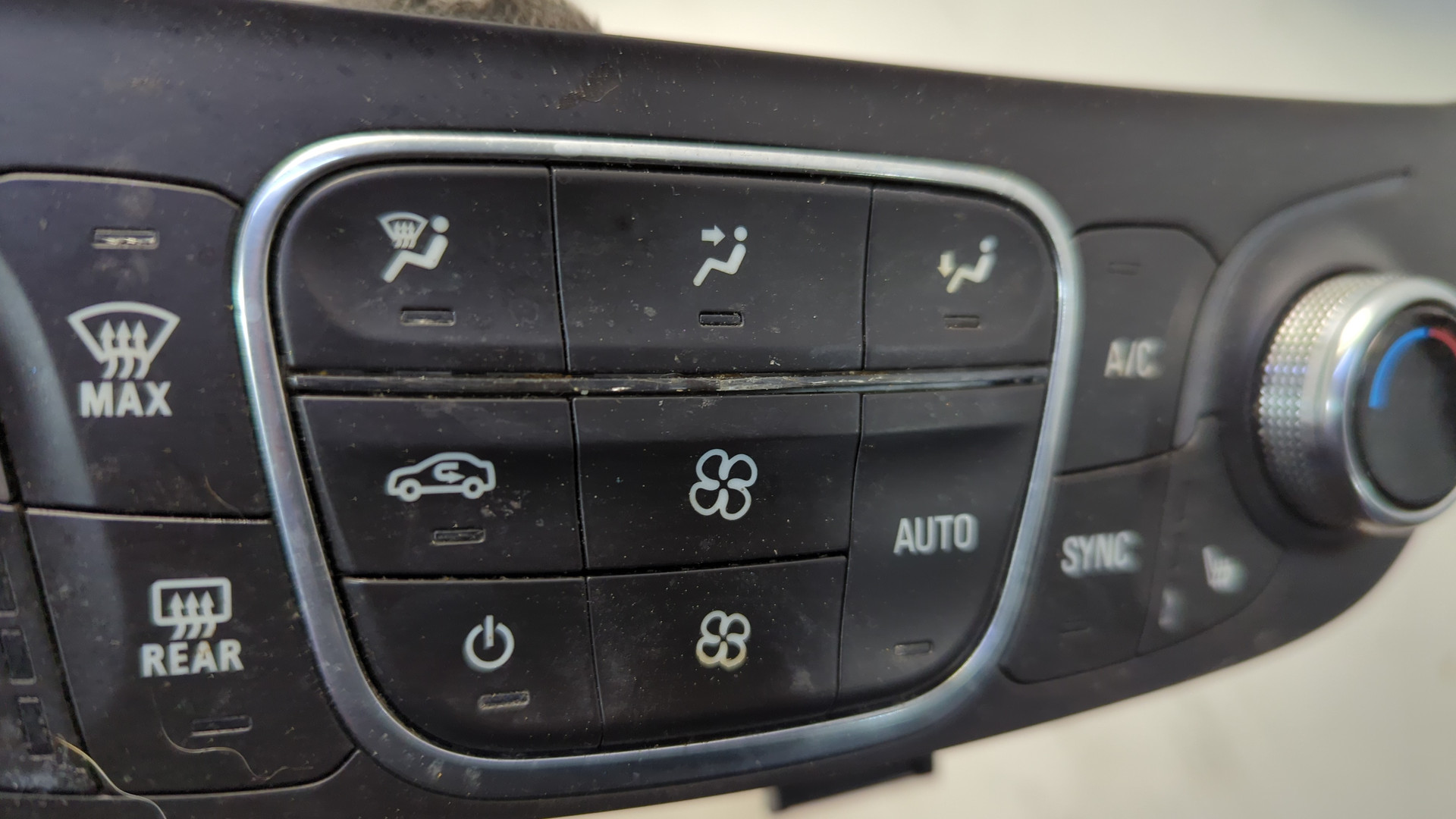 Переключатель отопителя