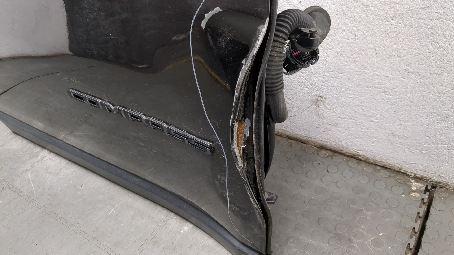 Дверь передняя правая