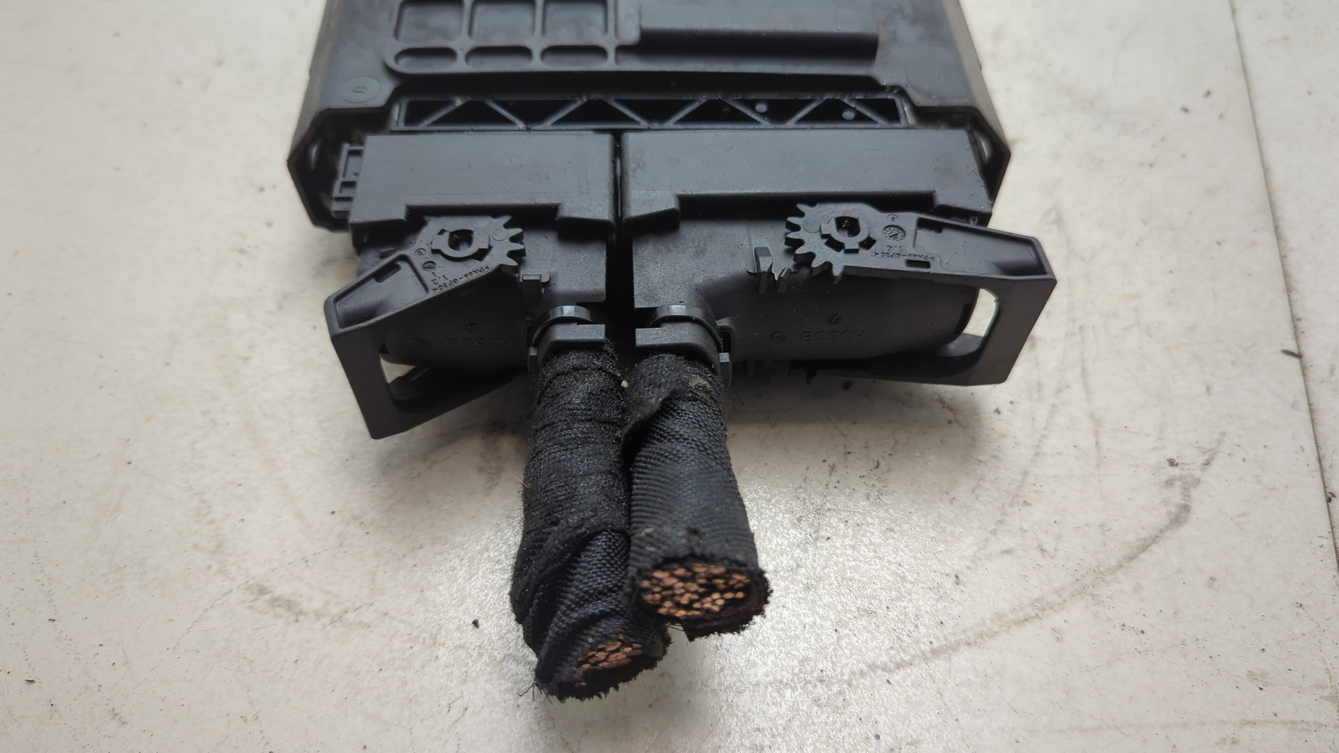 Блок управления двигателем