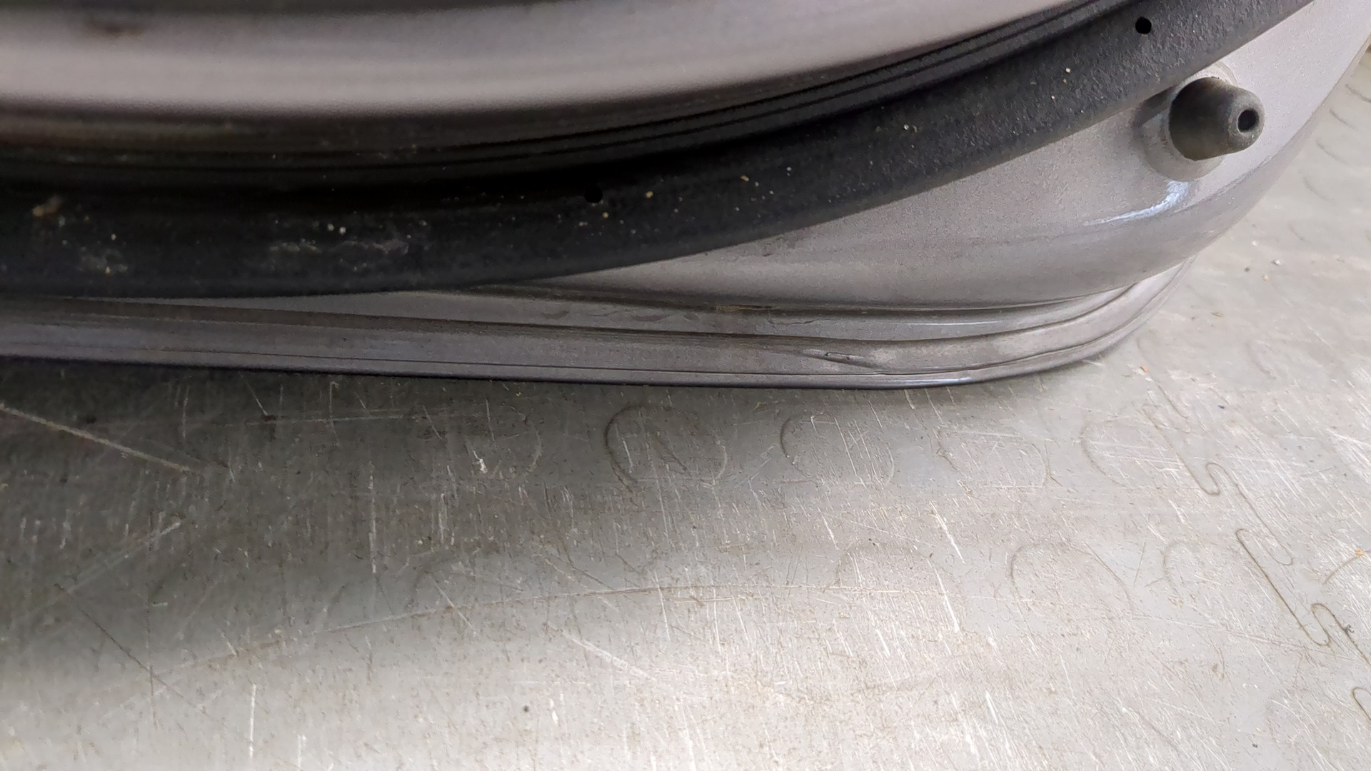 Дверь задняя правая