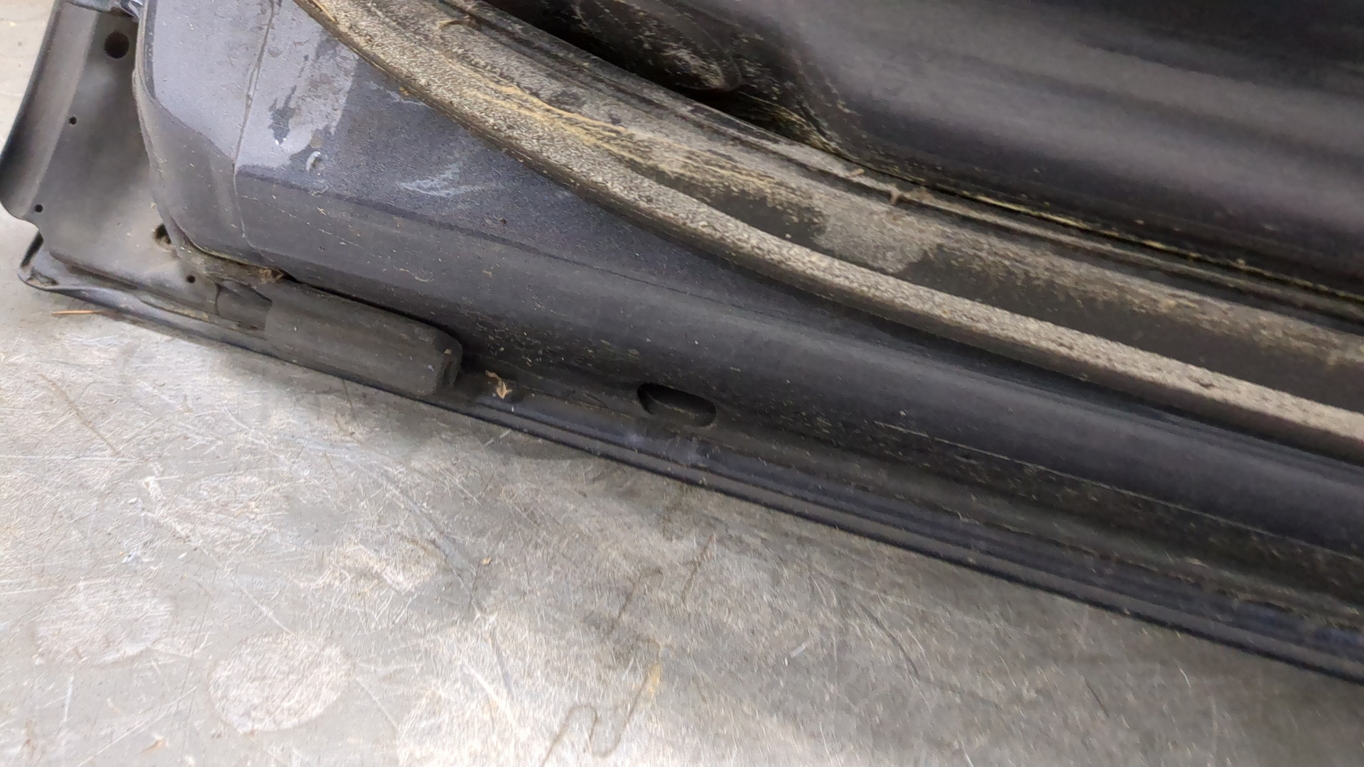 Дверь задняя правая