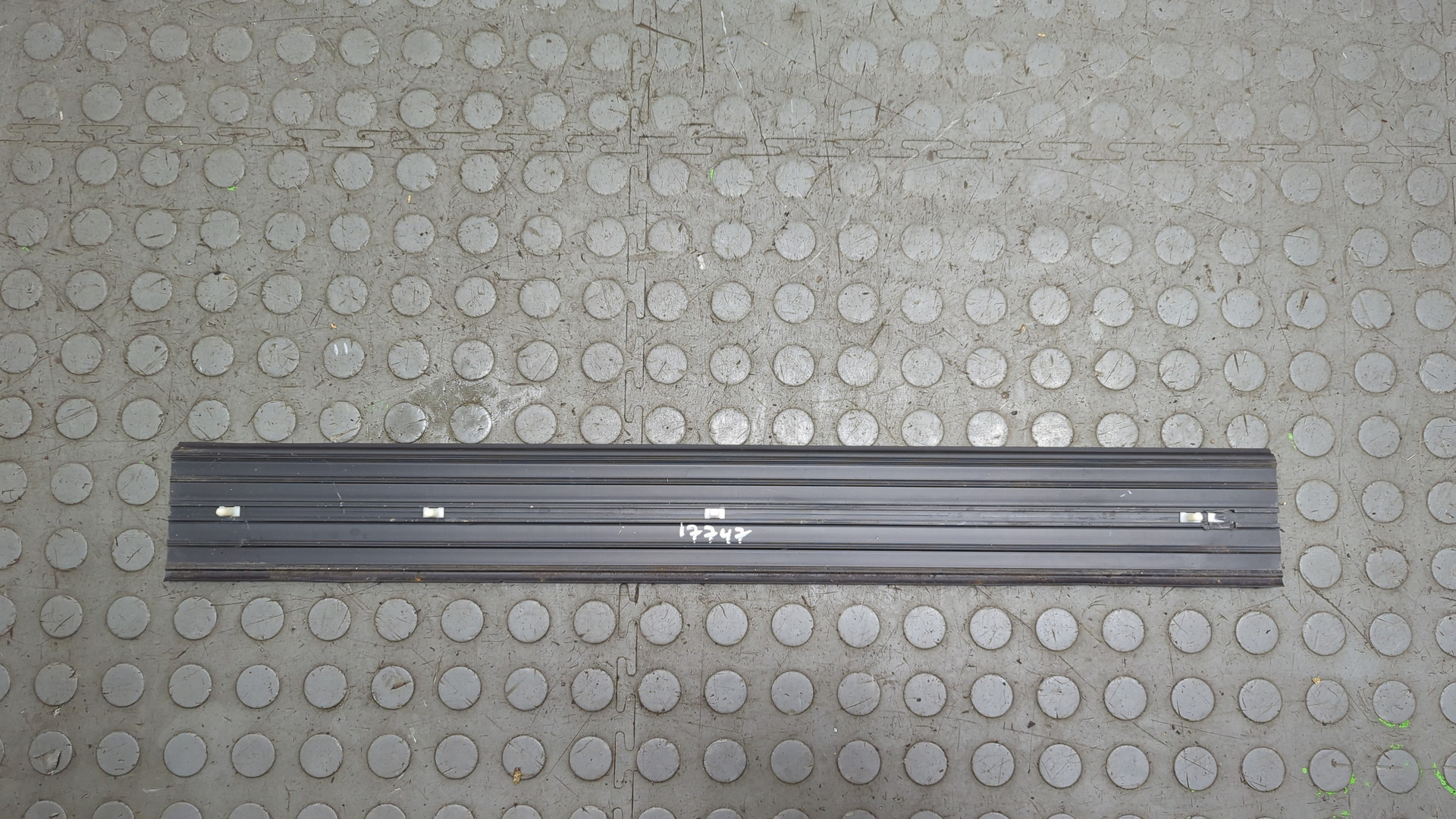 Накладка на порог