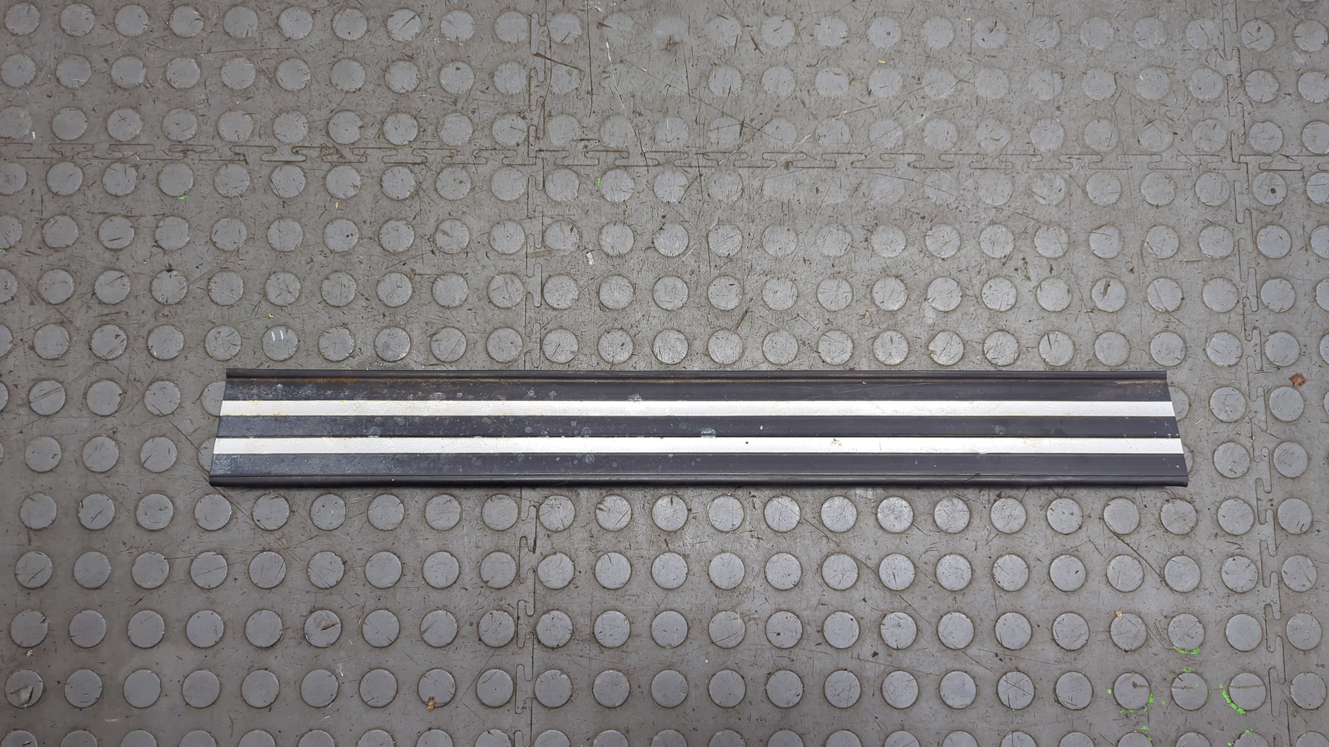 Накладка на порог