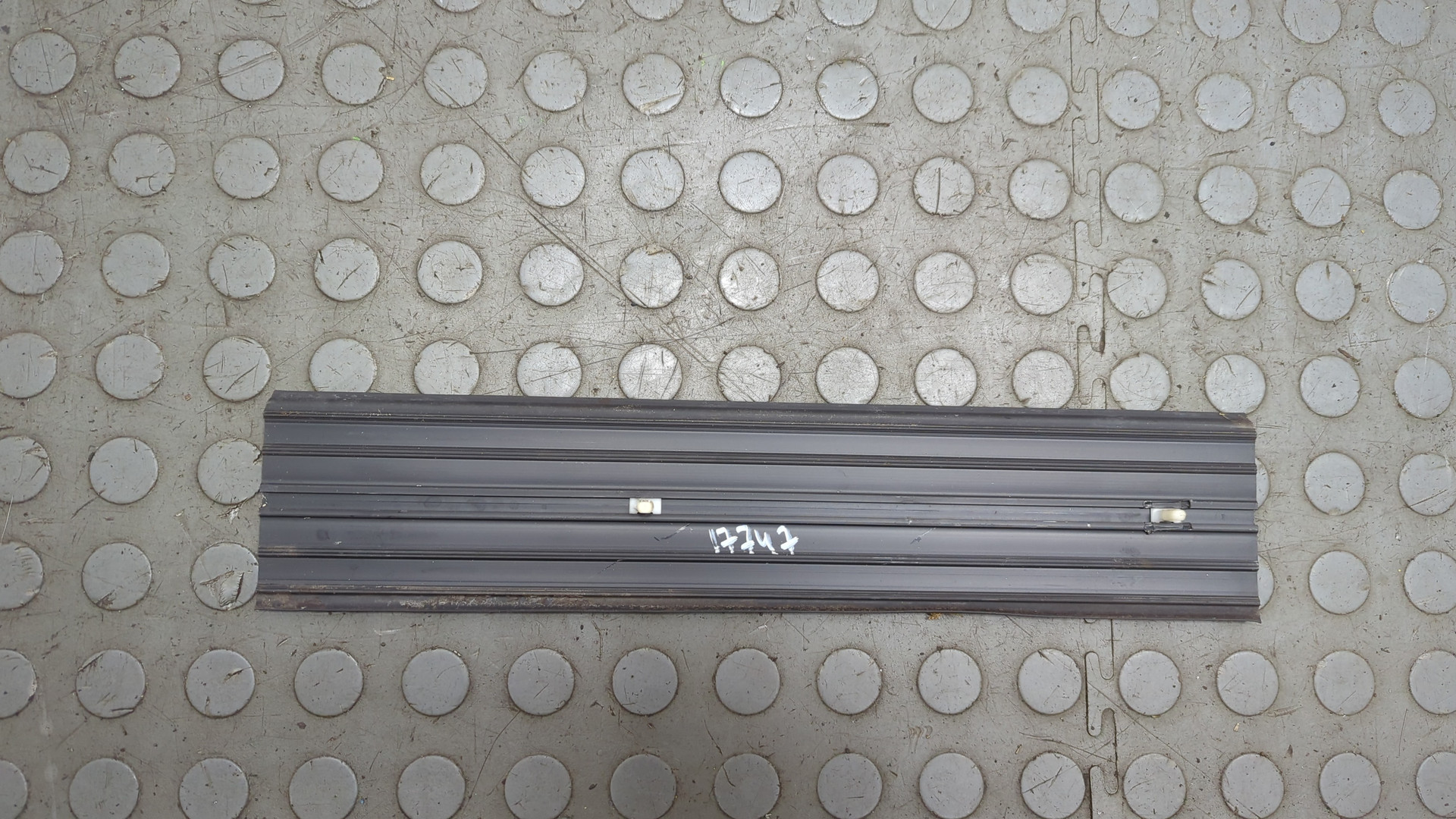 Накладка на порог