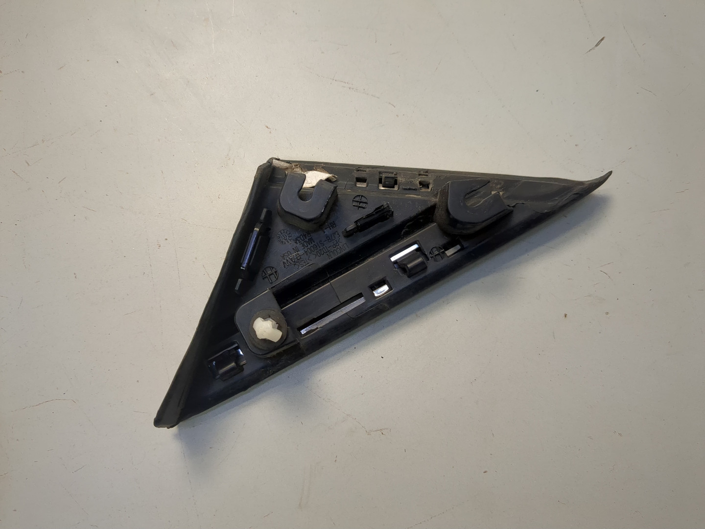 Накладка (кузов наружные)