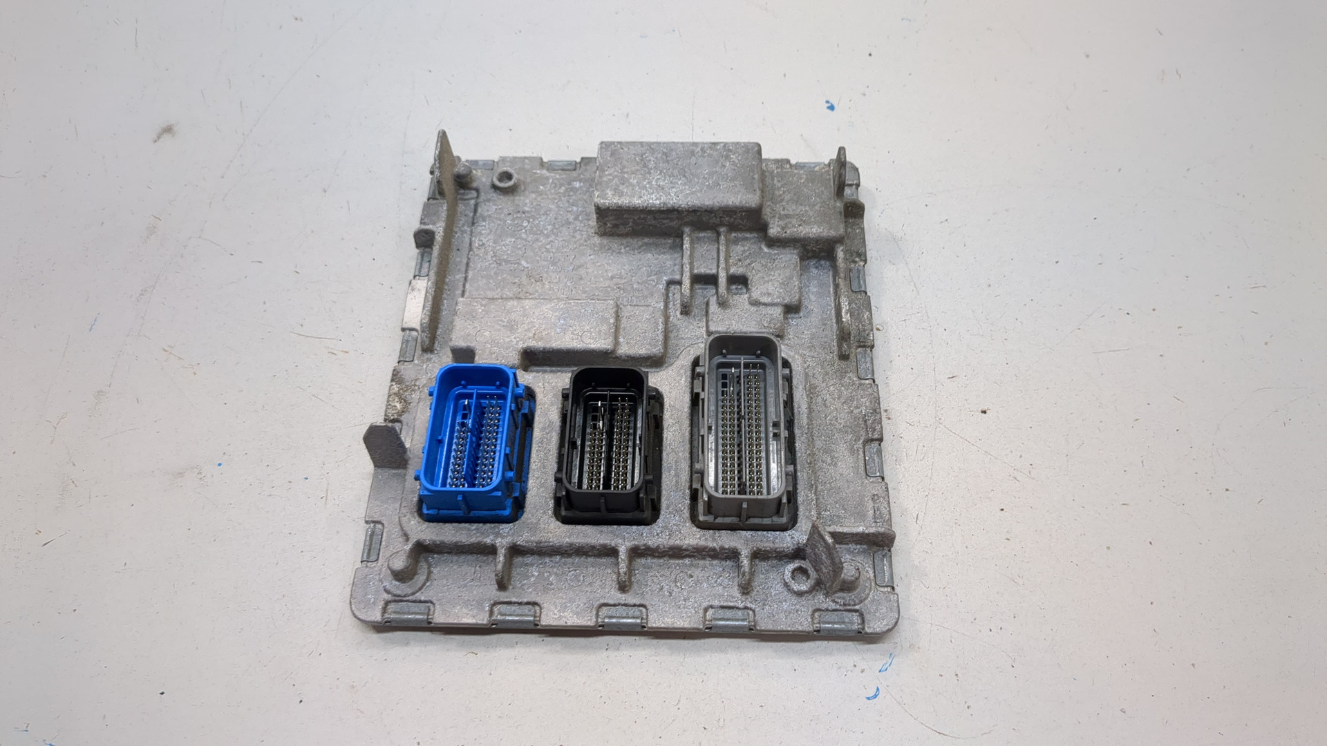 Блок управления двигателем