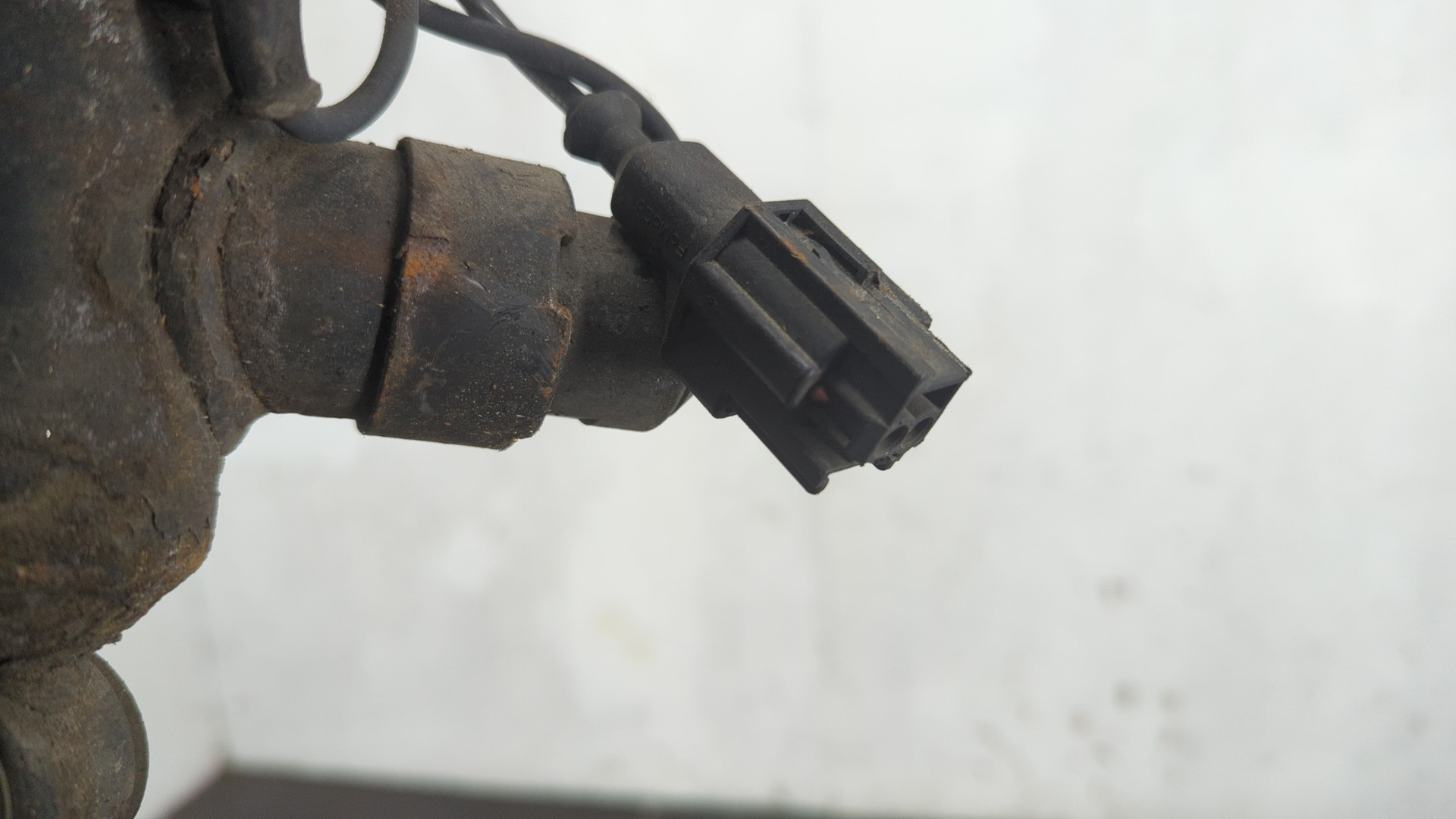 Амортизатор задний (стойка)