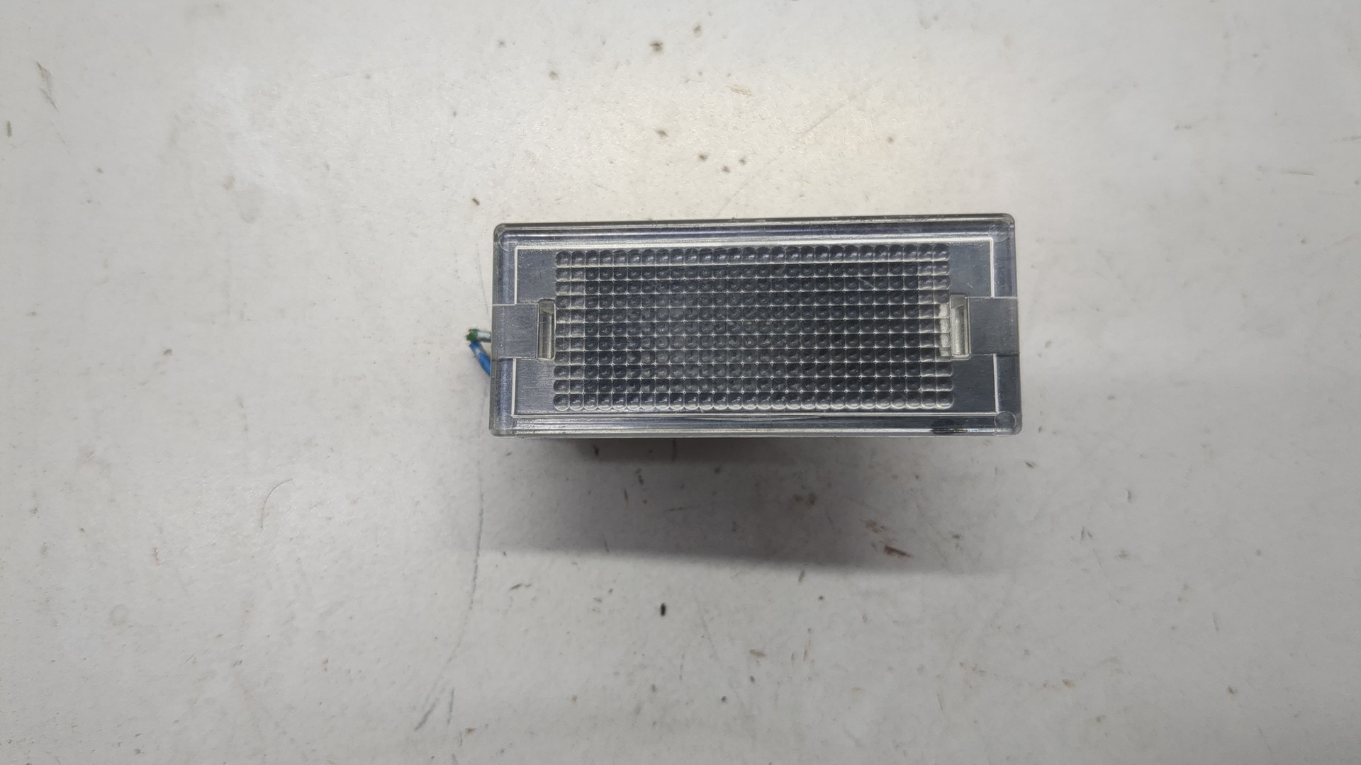 Плафон салонный