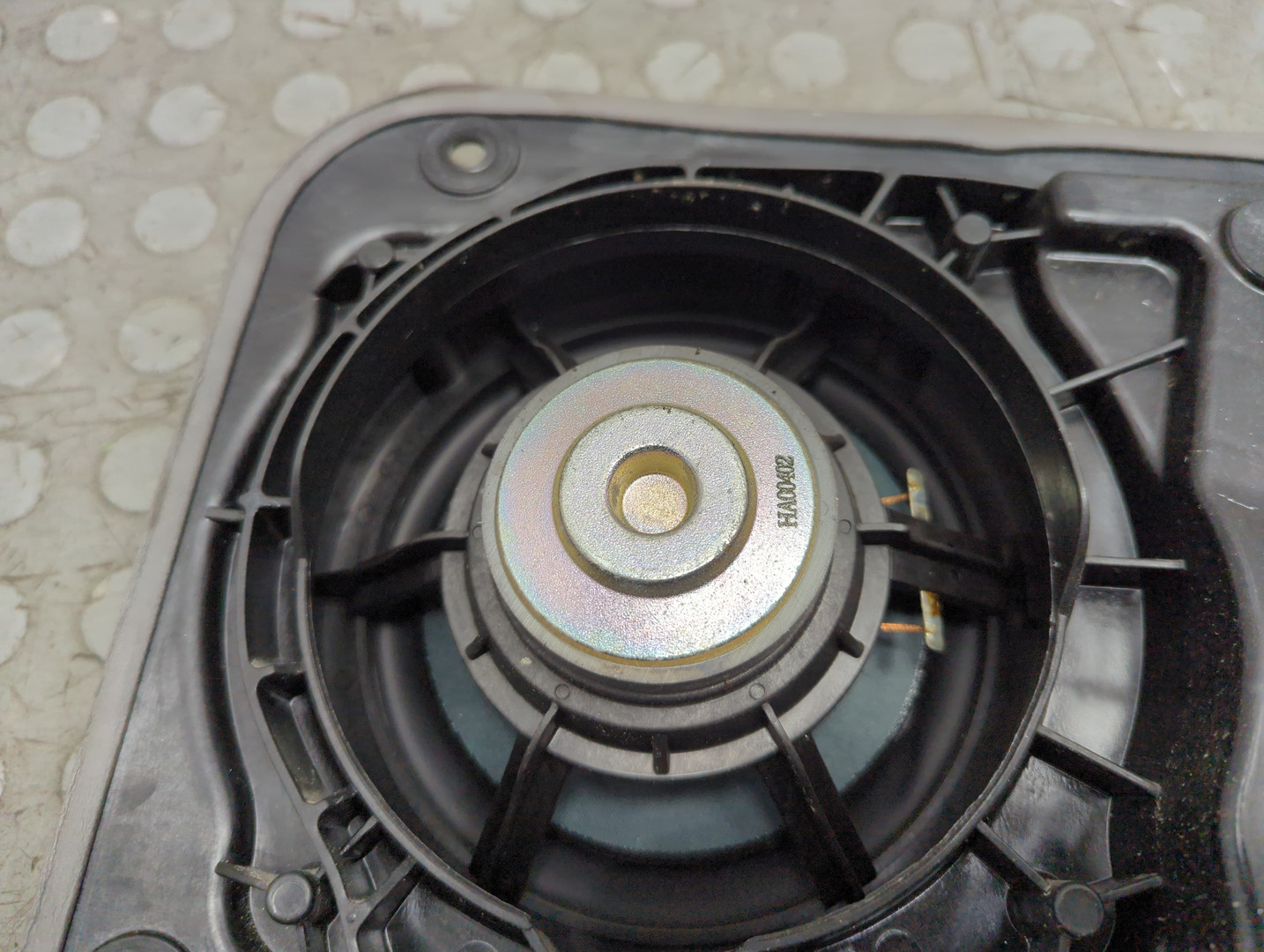 Стеклоподъемник электр. задний левый