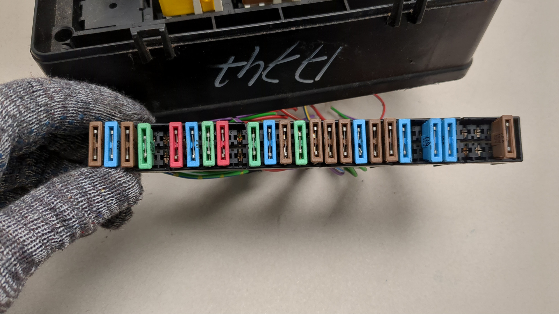 Блок предохранителей