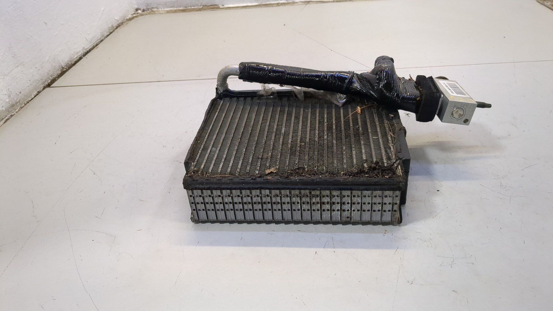 Радиатор кондиционера / конденсер