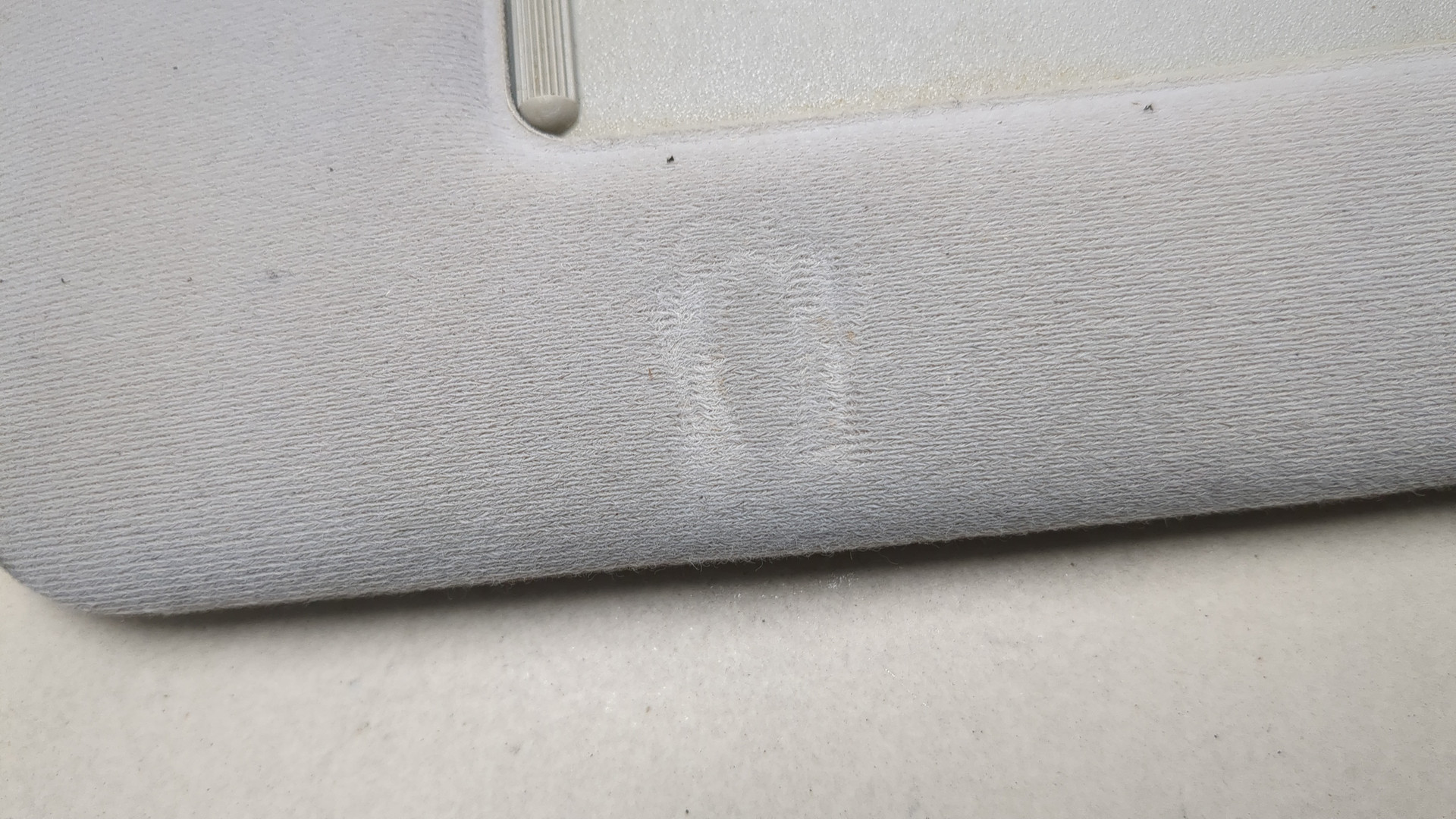 Козырек солнцезащитный