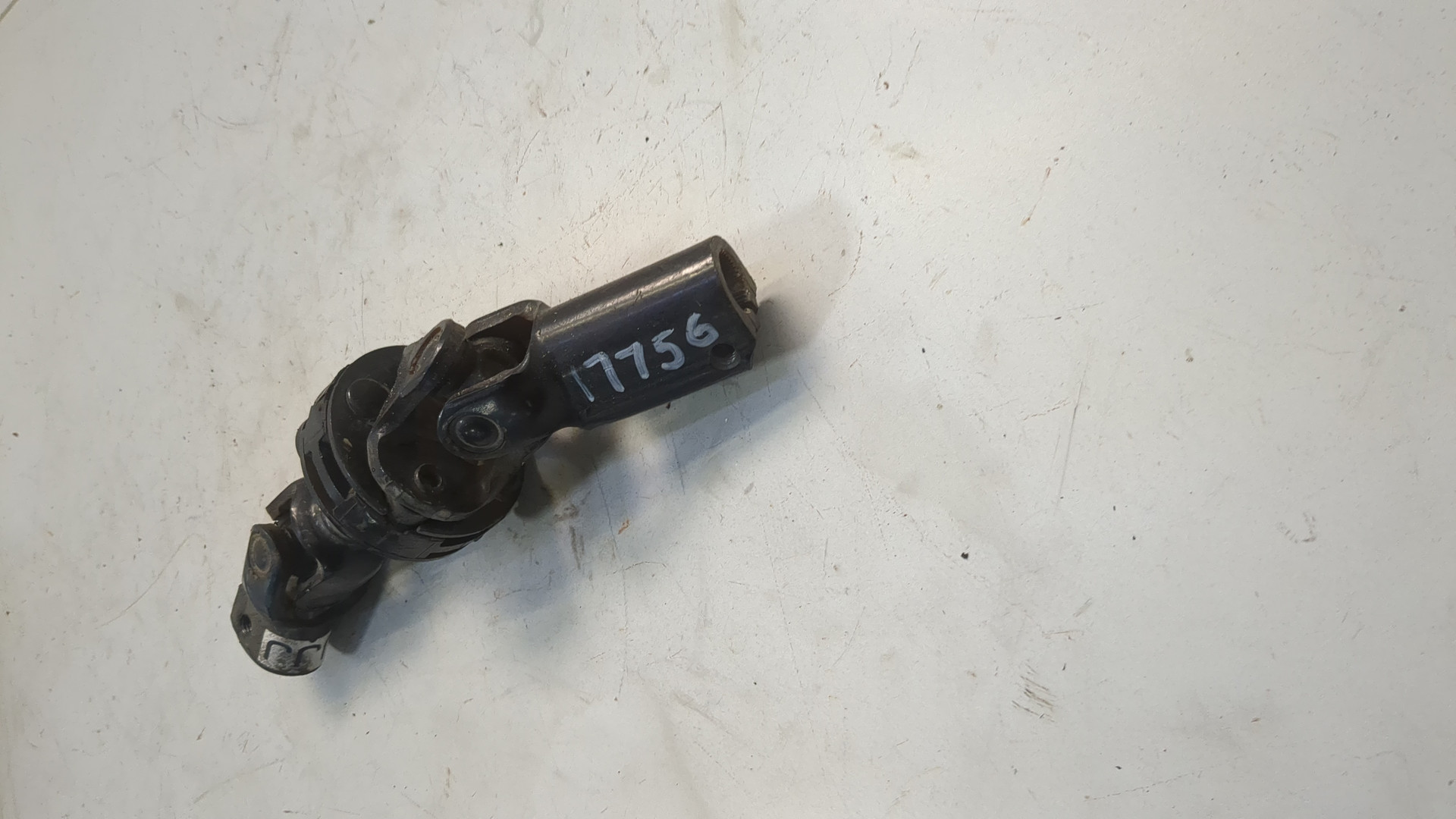 Кардан рулевой