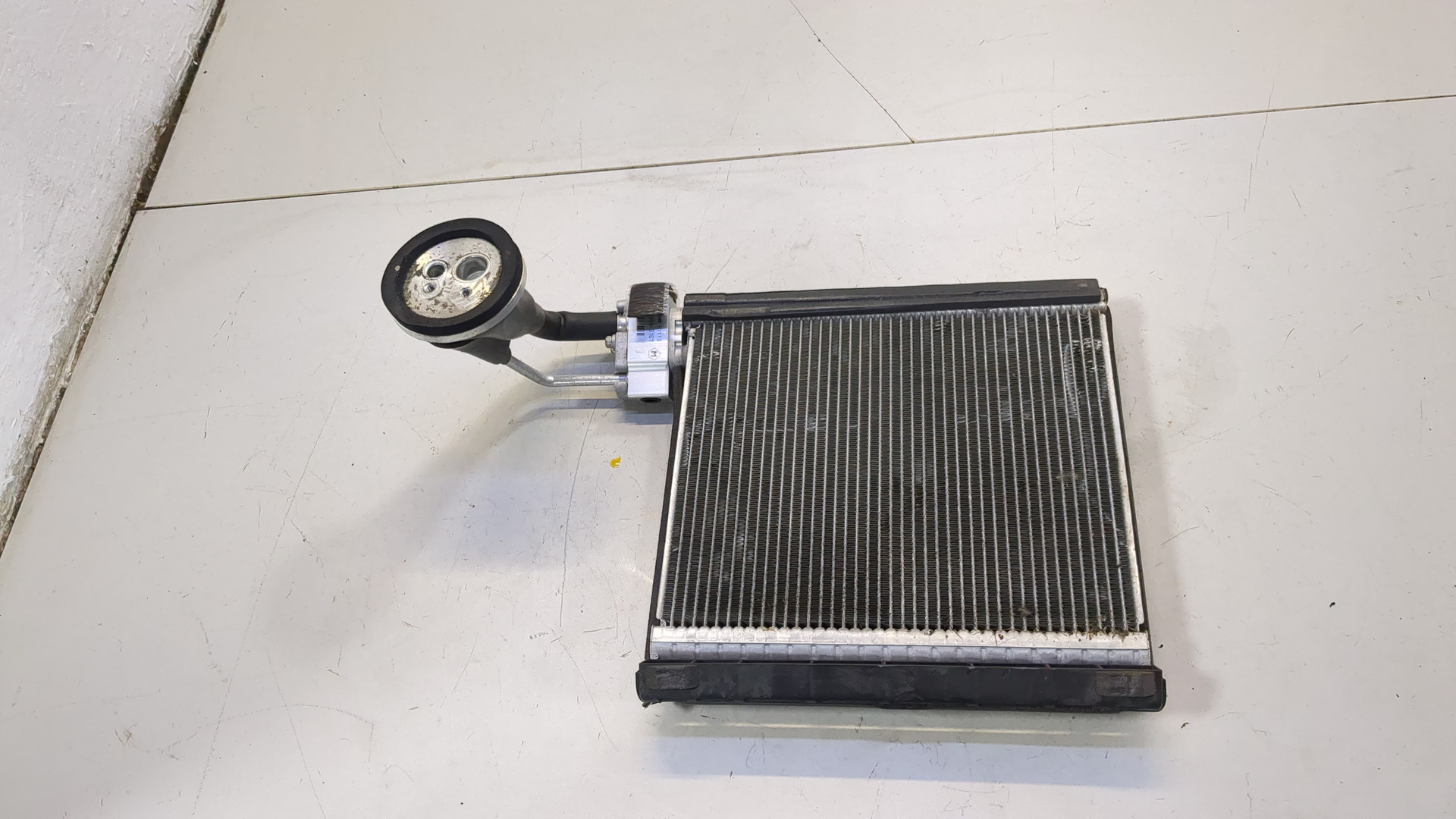 Радиатор кондиционера / конденсер