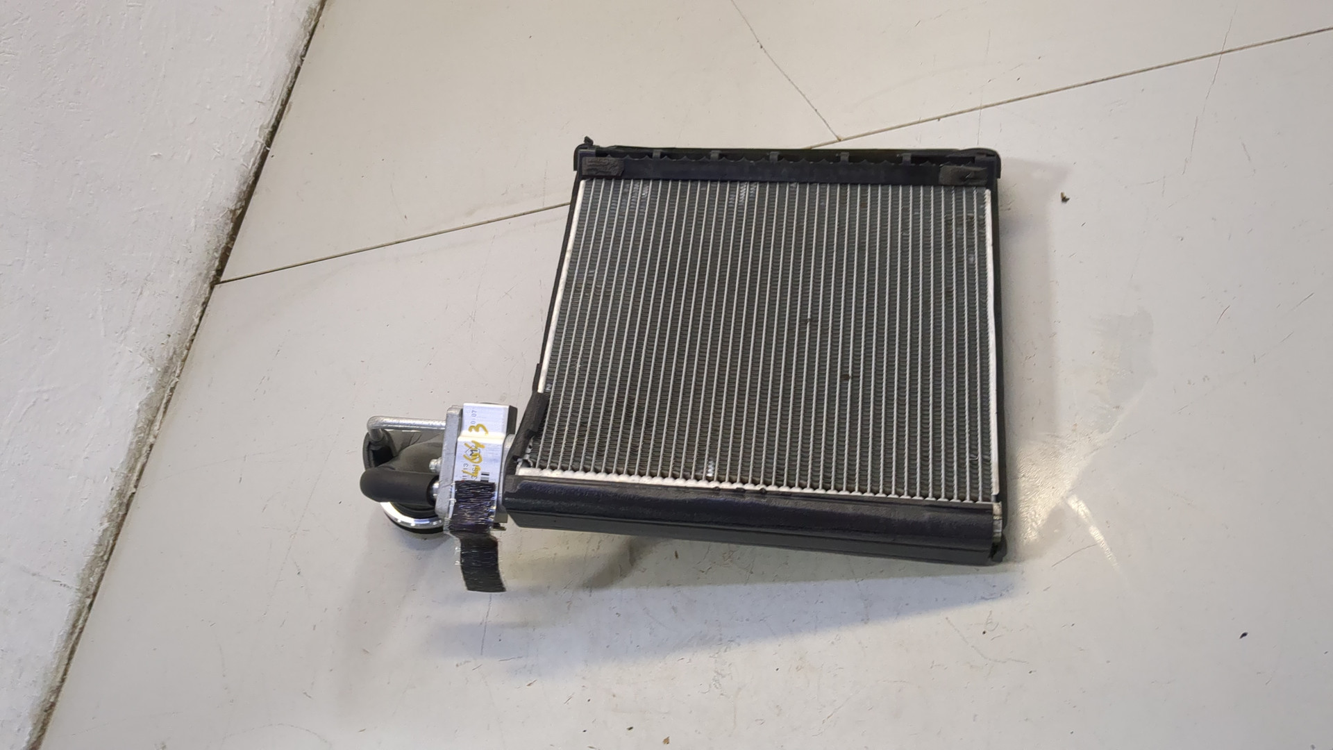 Радиатор кондиционера / конденсер