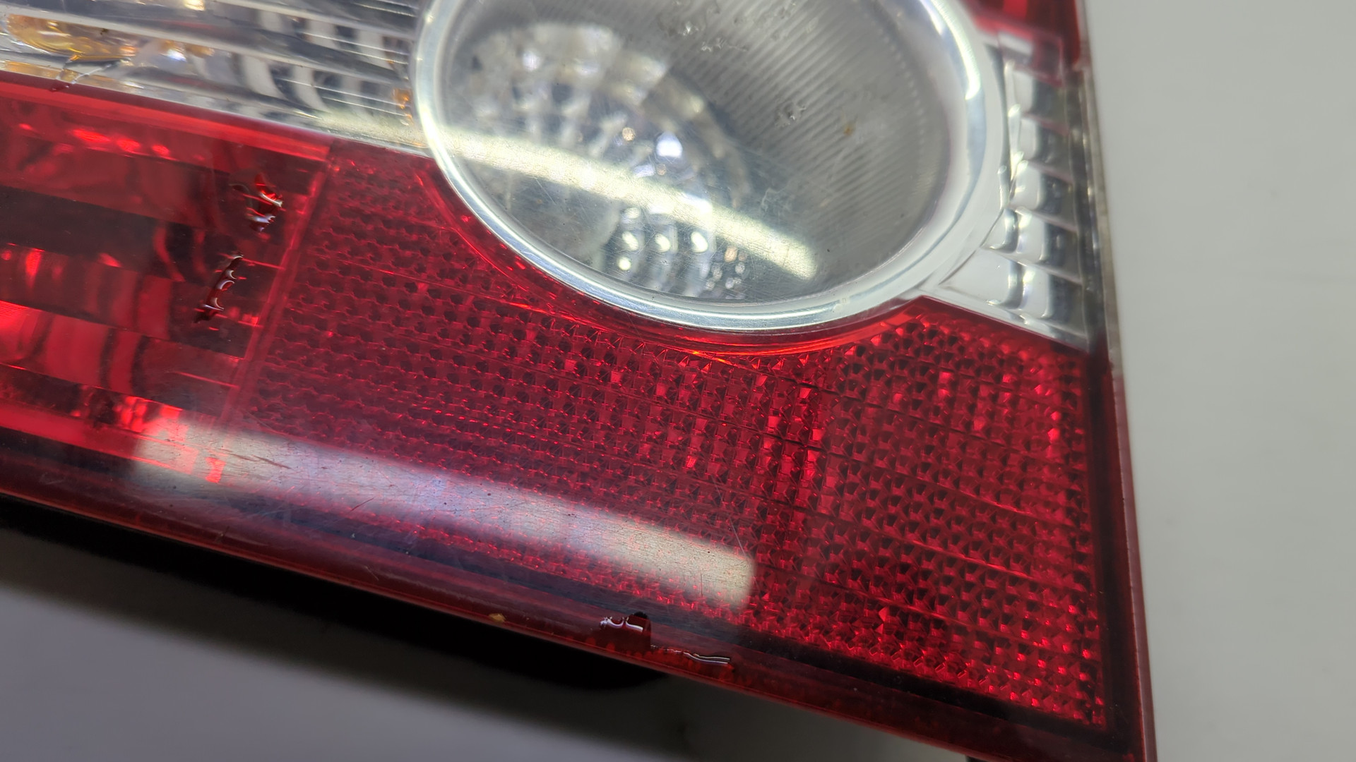 Фонарь задний левый