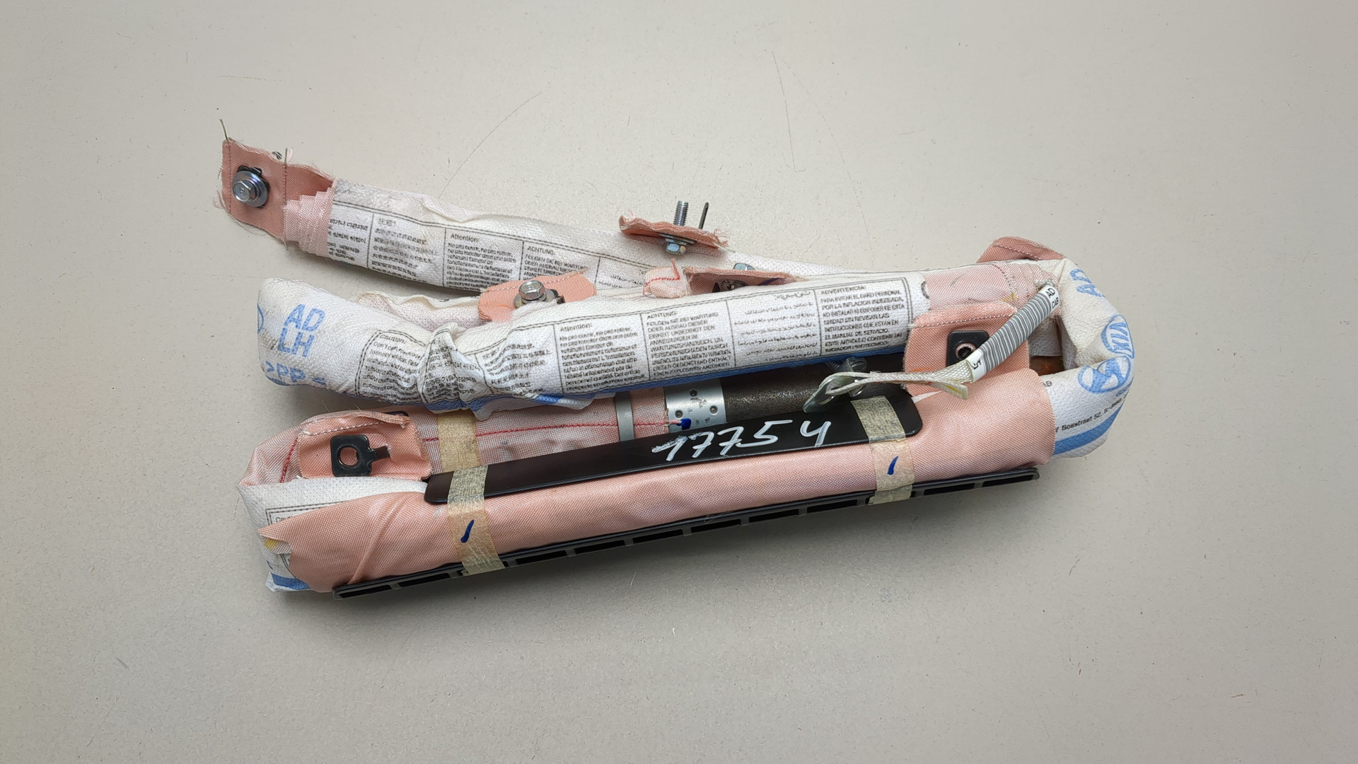 Подушка безопасности боковая (шторка)