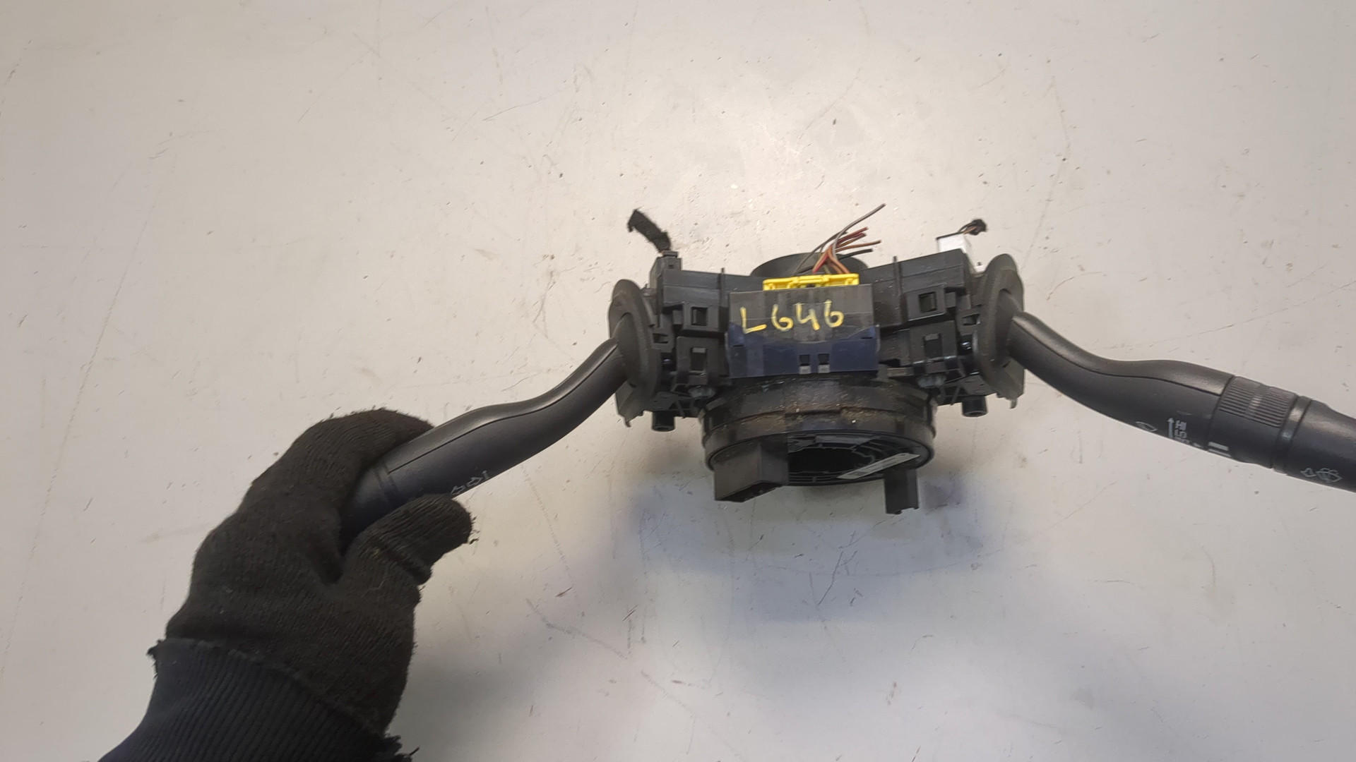 Переключатель подрулевой