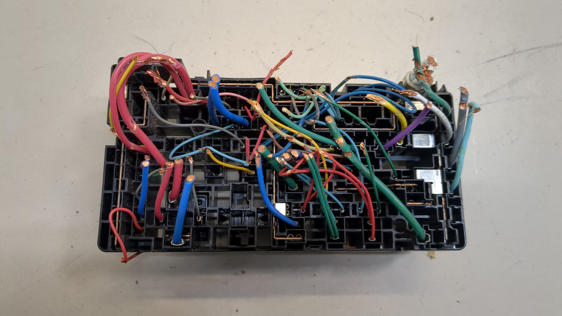 Блок предохранителей