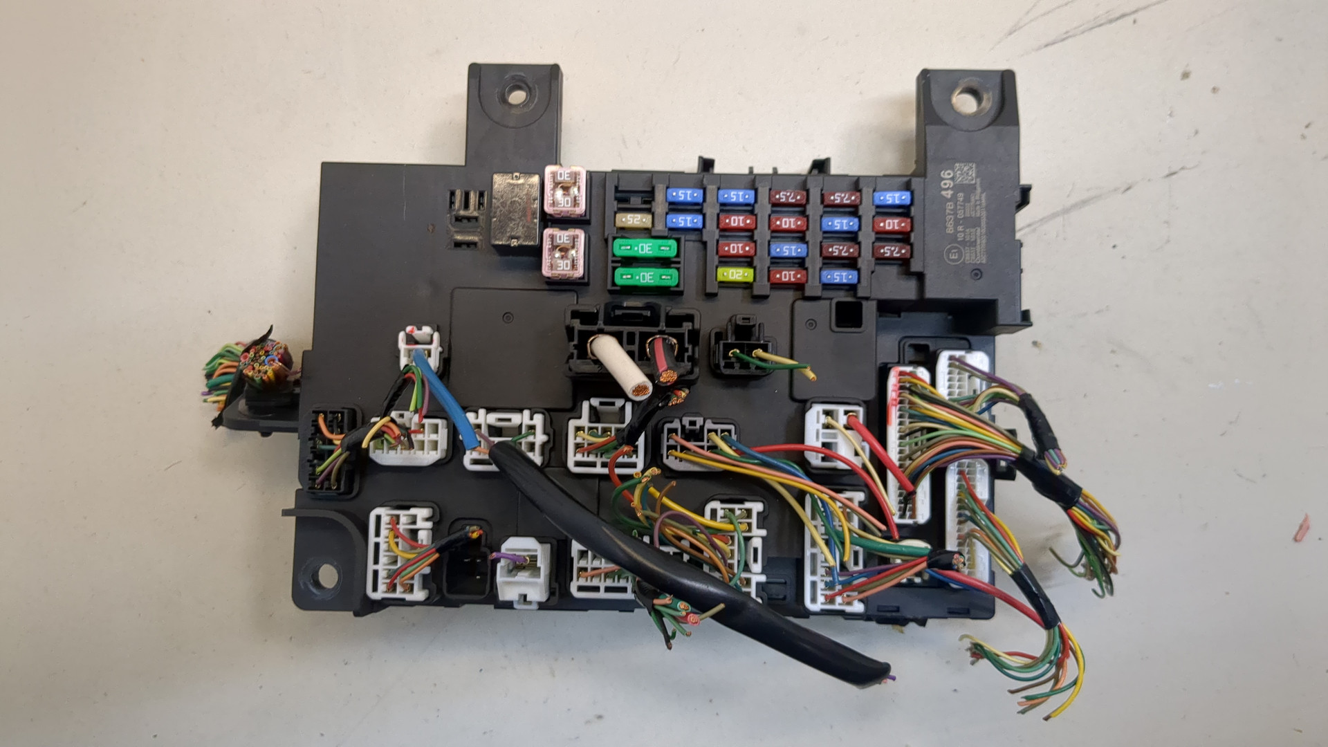 Блок предохранителей