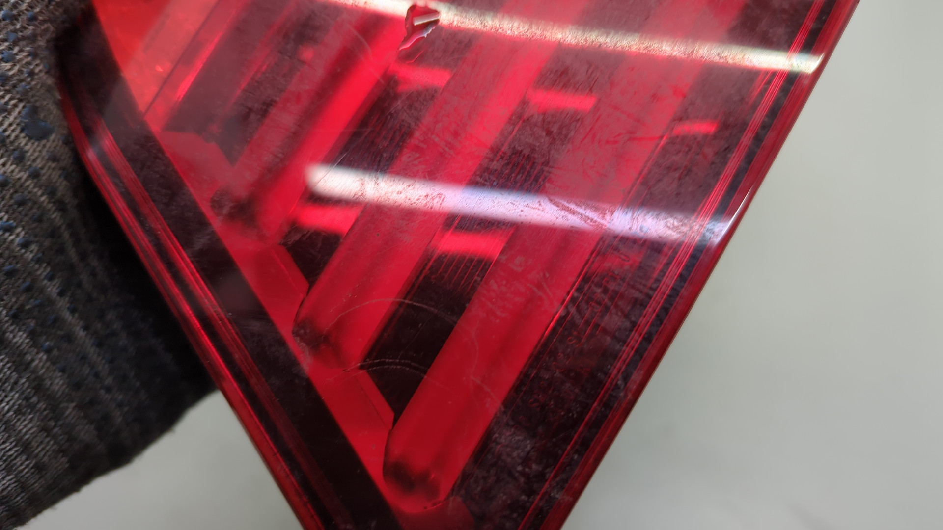 Фонарь задний правый