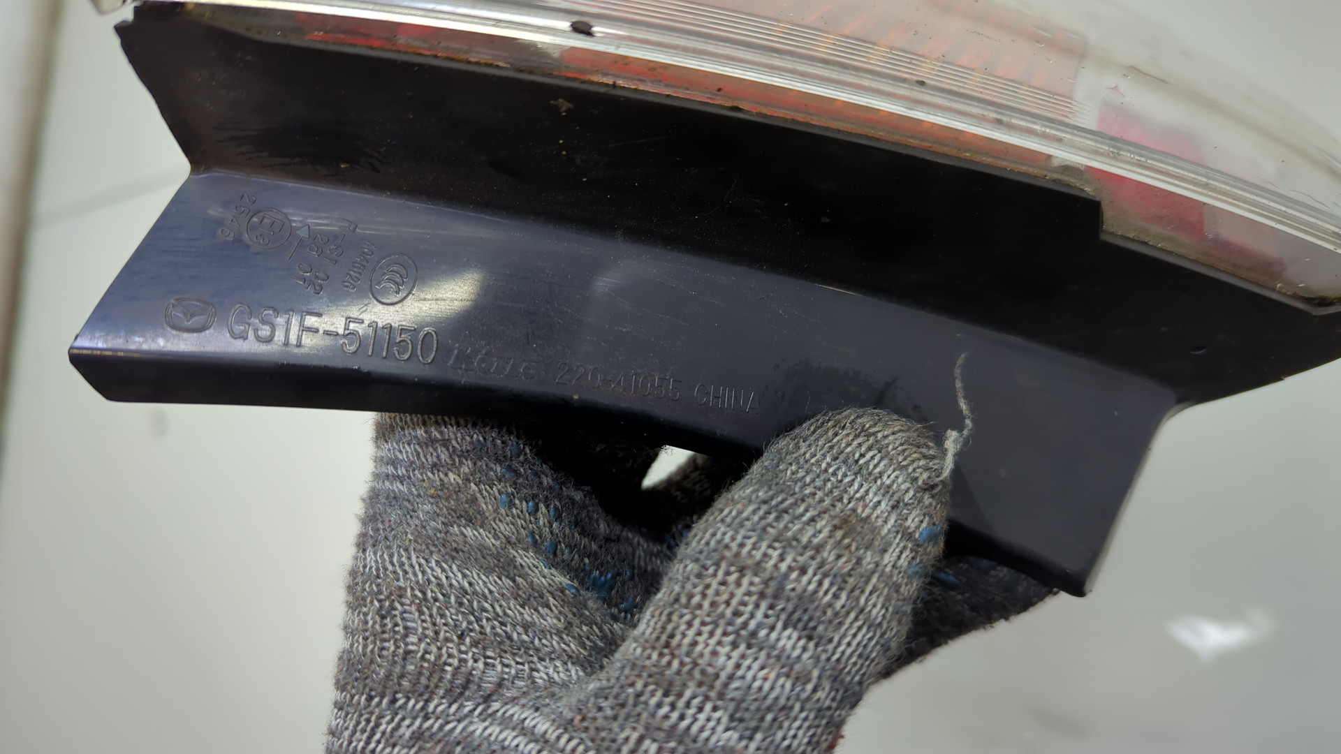 Фонарь задний левый