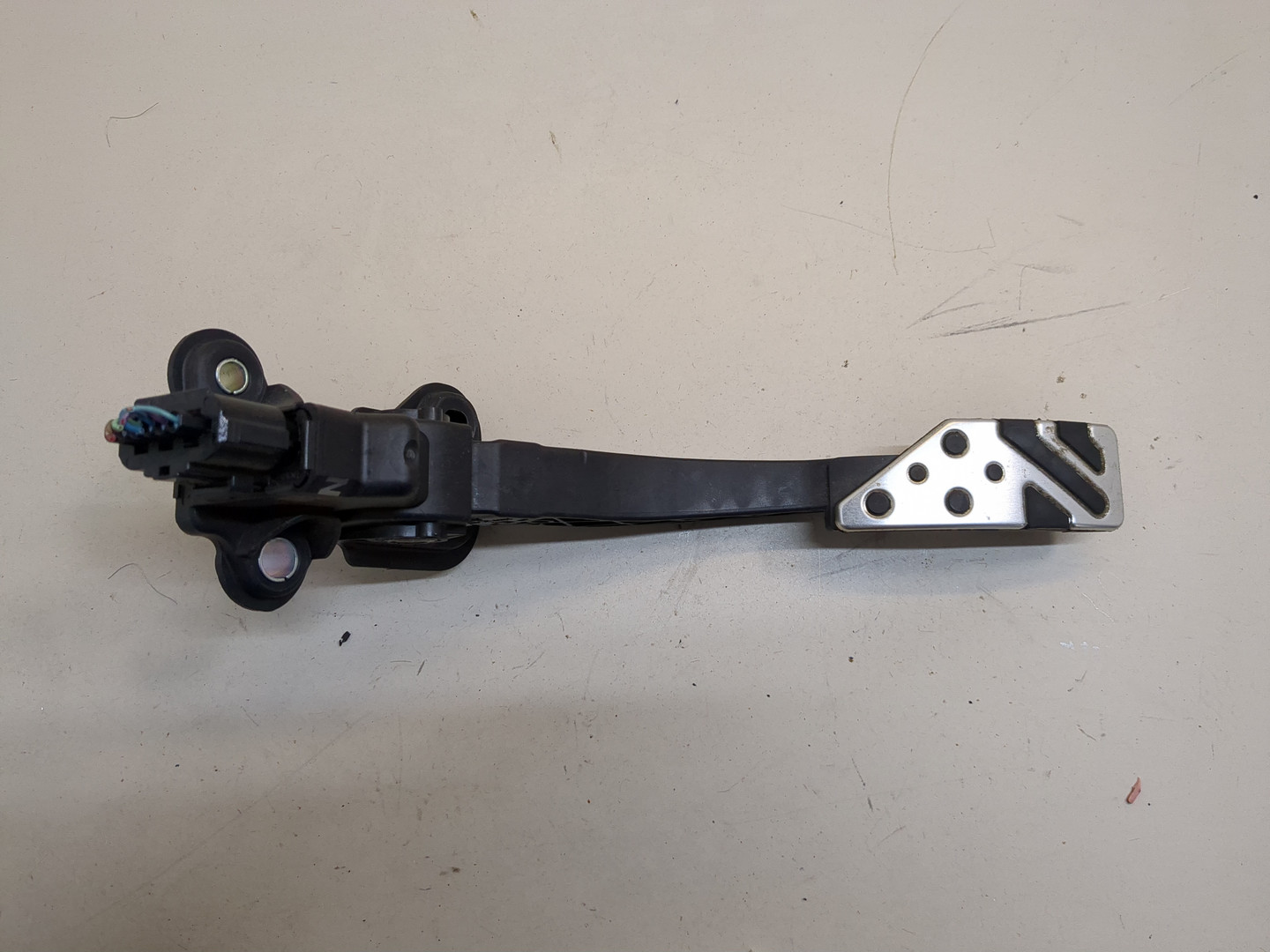 Педаль газа