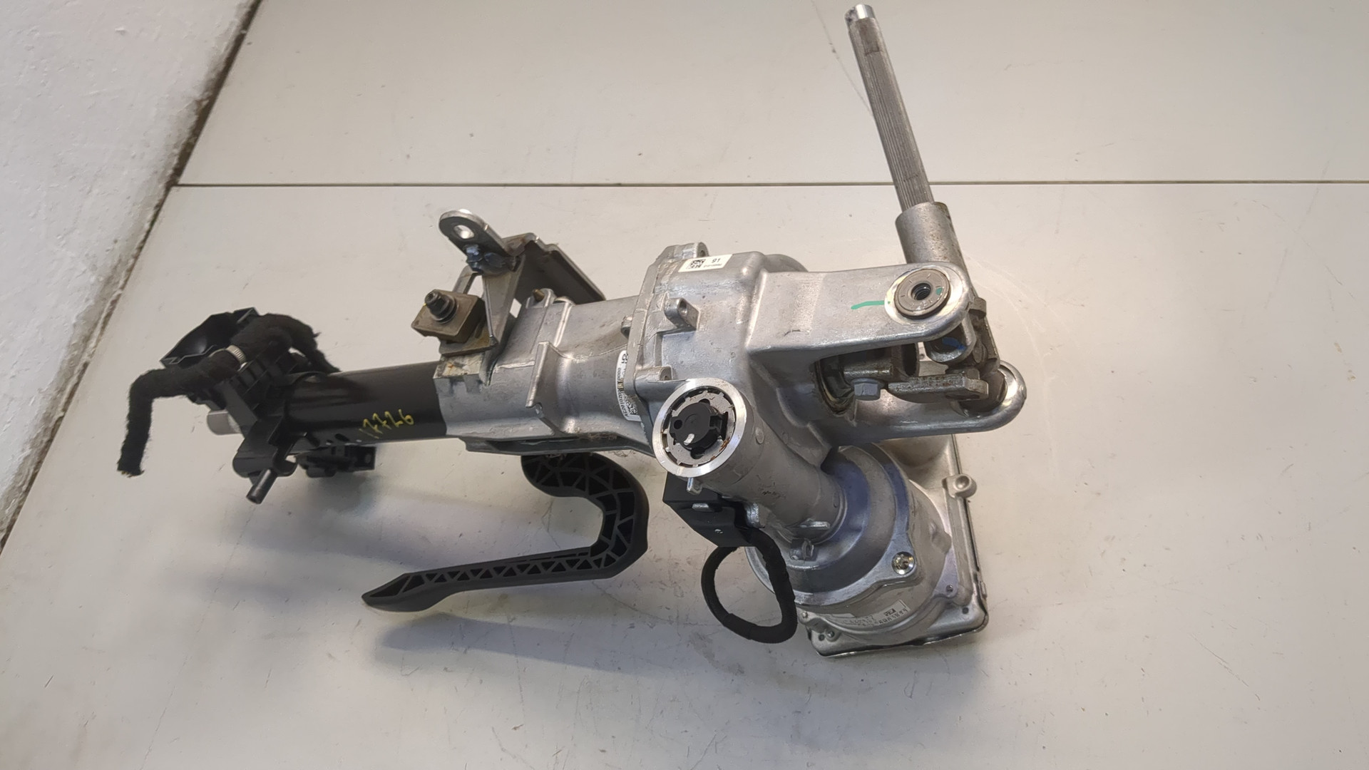 Серводвигатель рулевой рейки