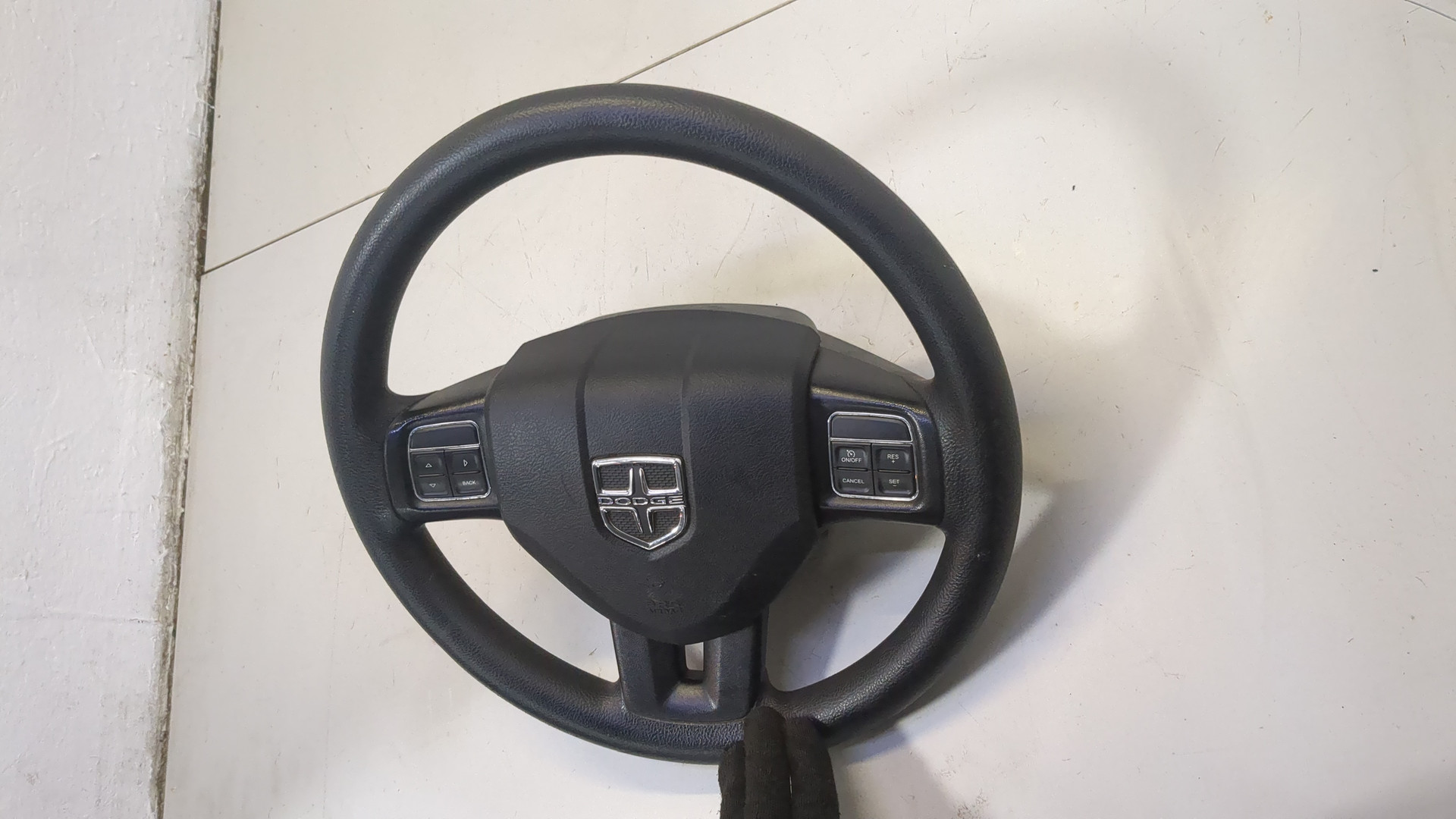 Рулевое колесо (руль)