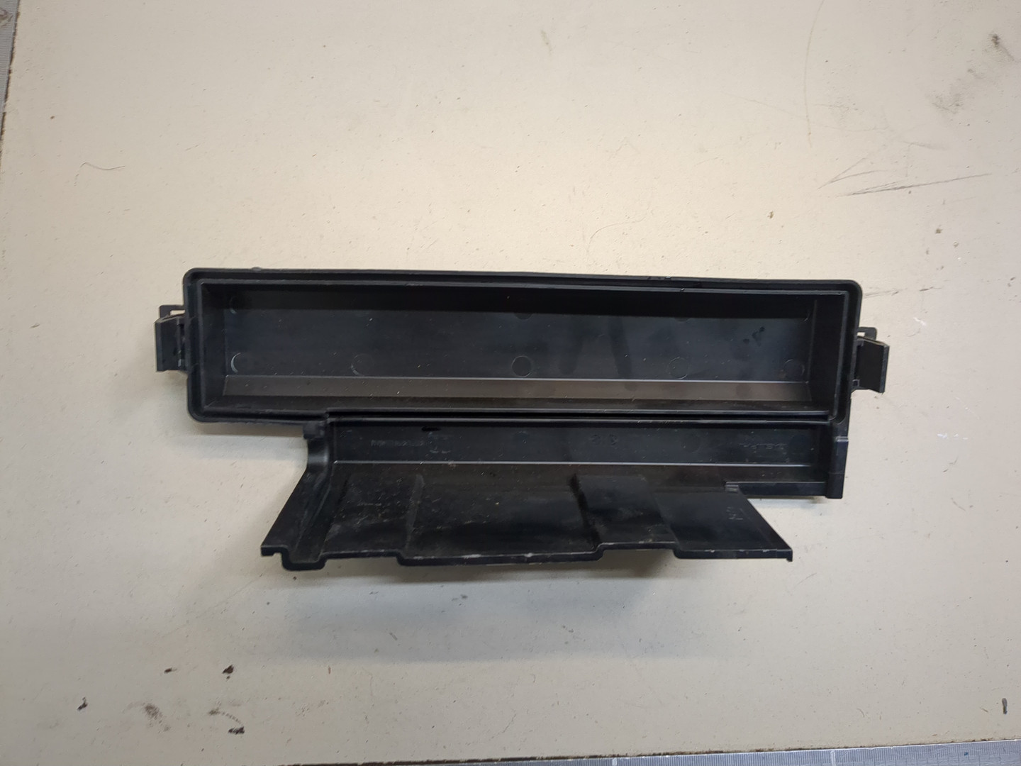 Корпус блока предохранителей