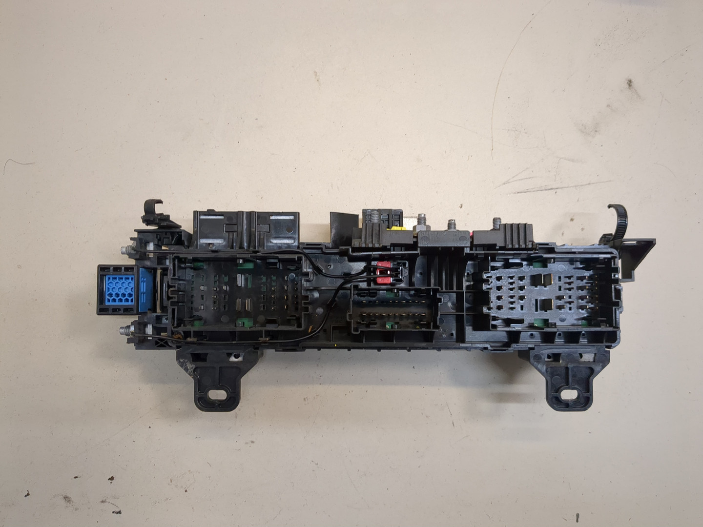 Блок предохранителей