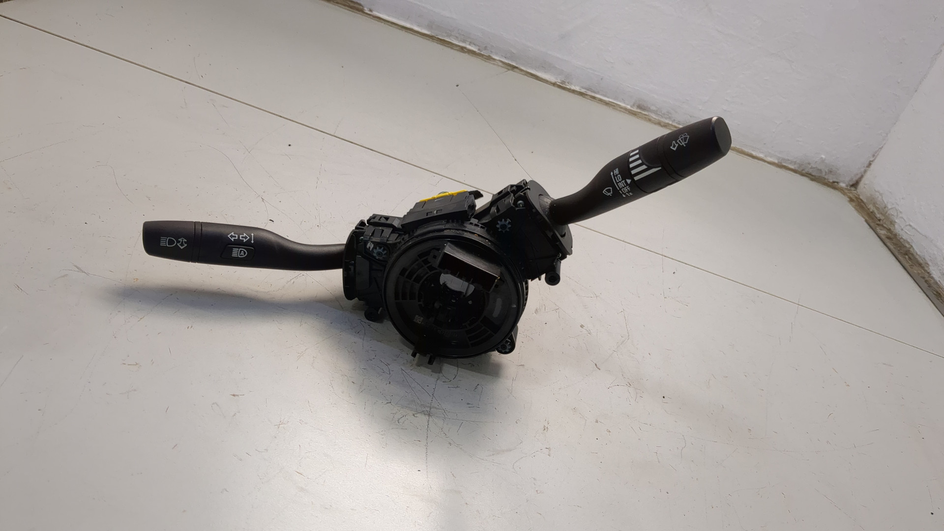 Переключатель подрулевой