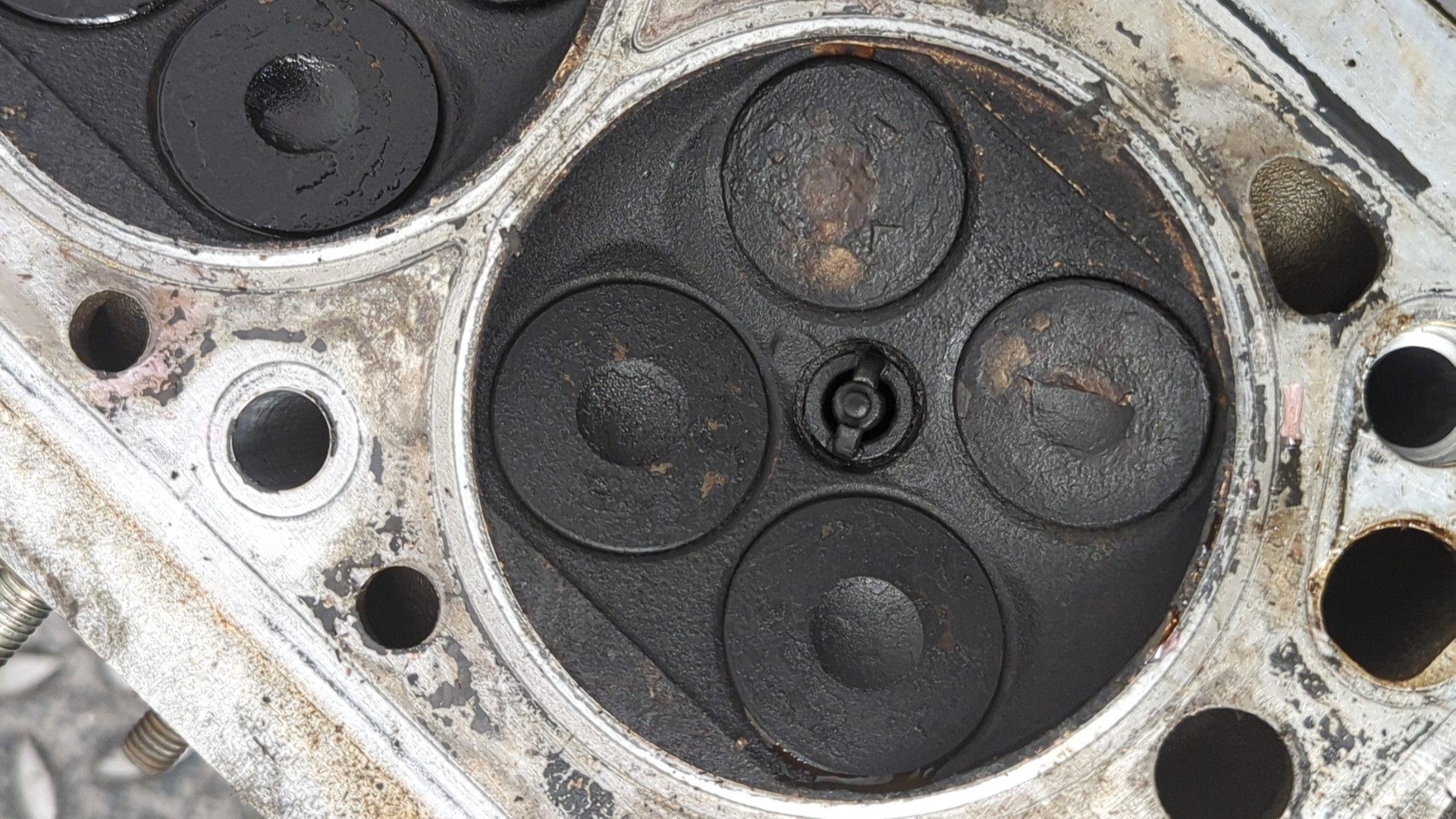 Головка блока цилиндров