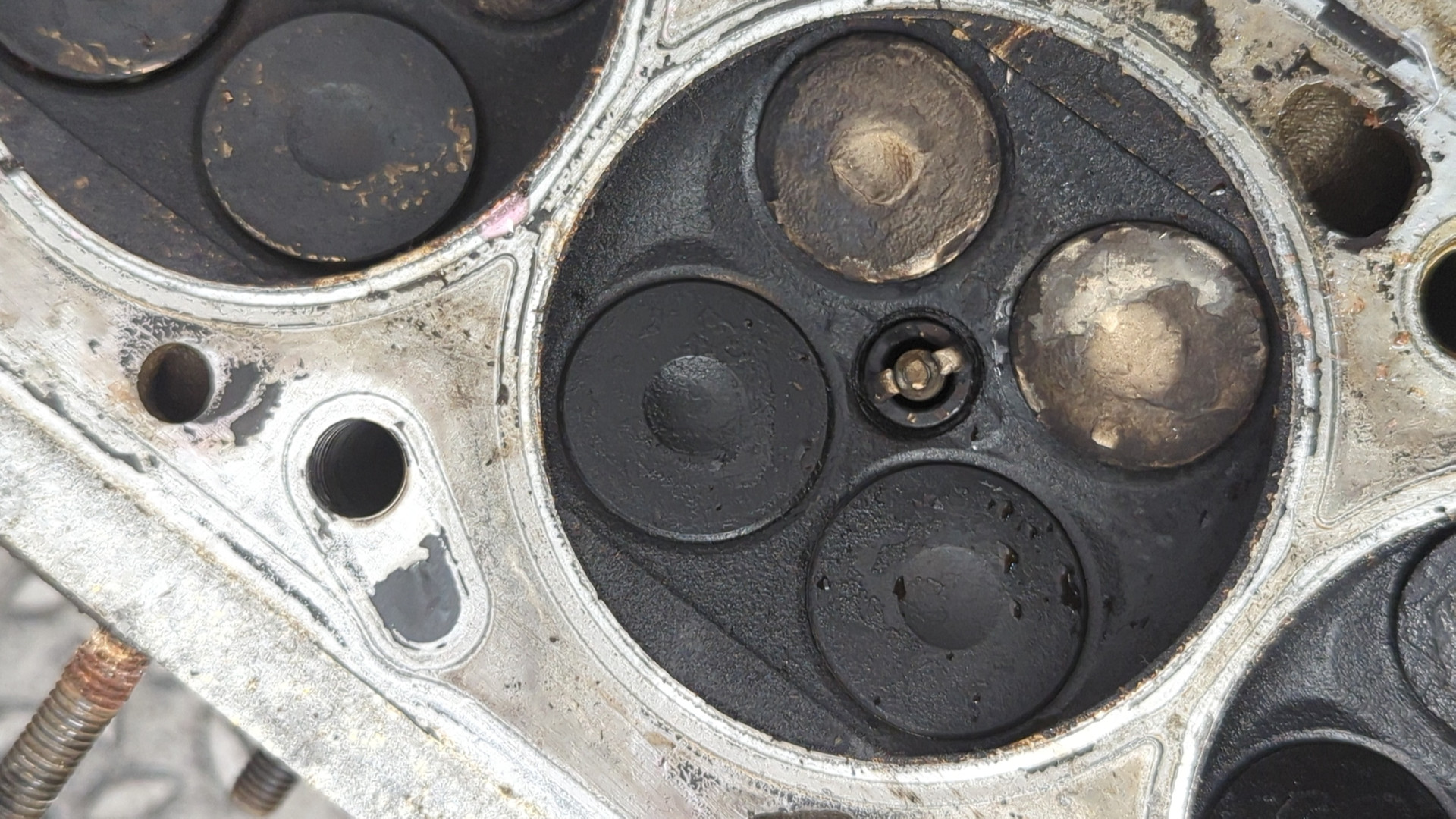 Головка блока цилиндров