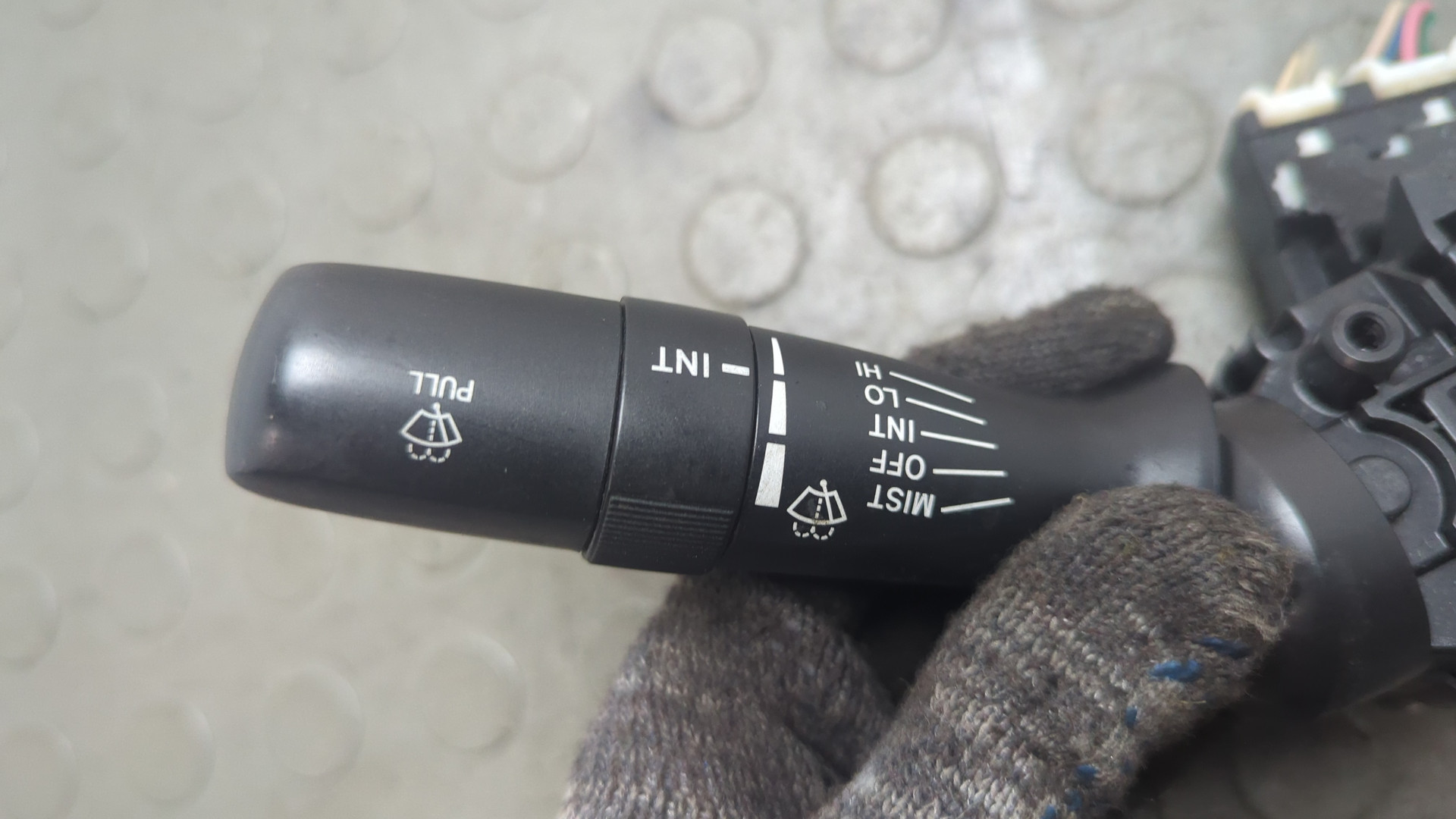 Переключатель подрулевой