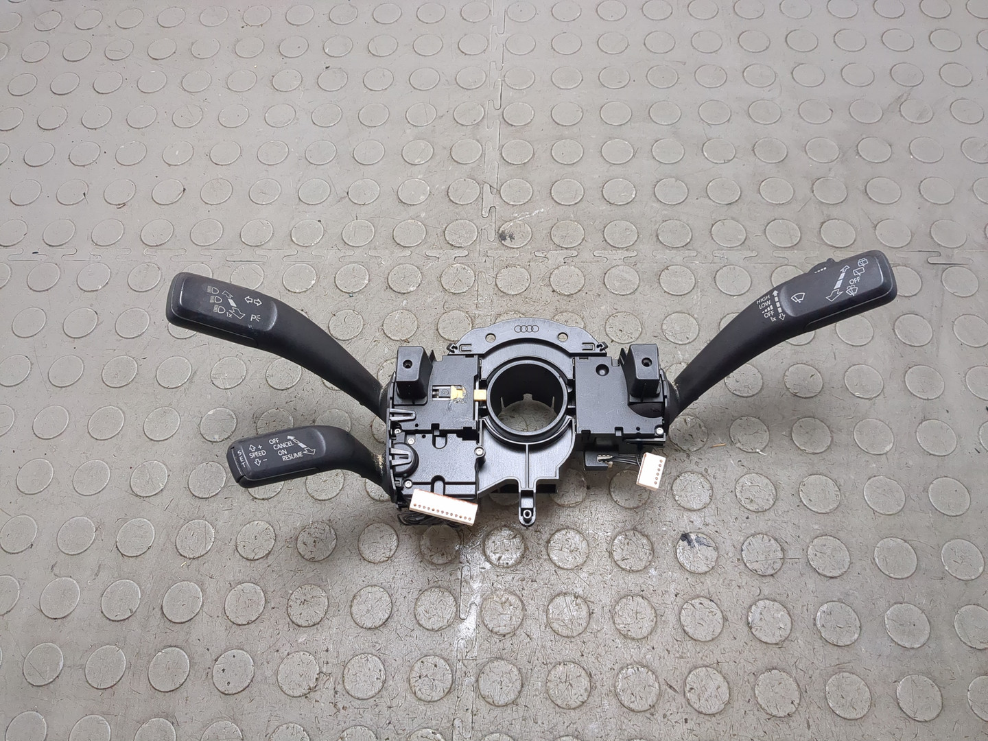 Переключатель подрулевой