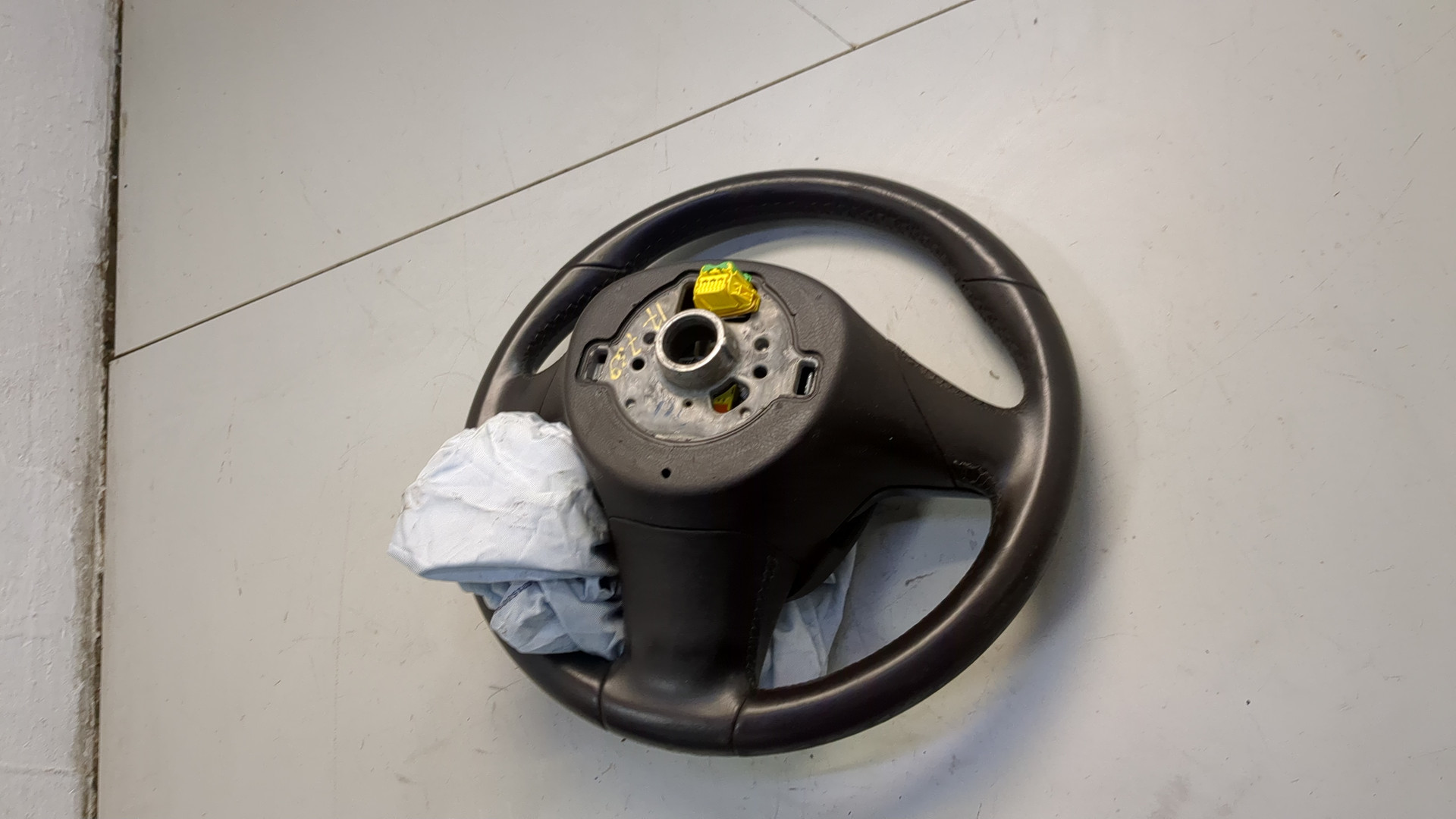 Рулевое колесо (руль)