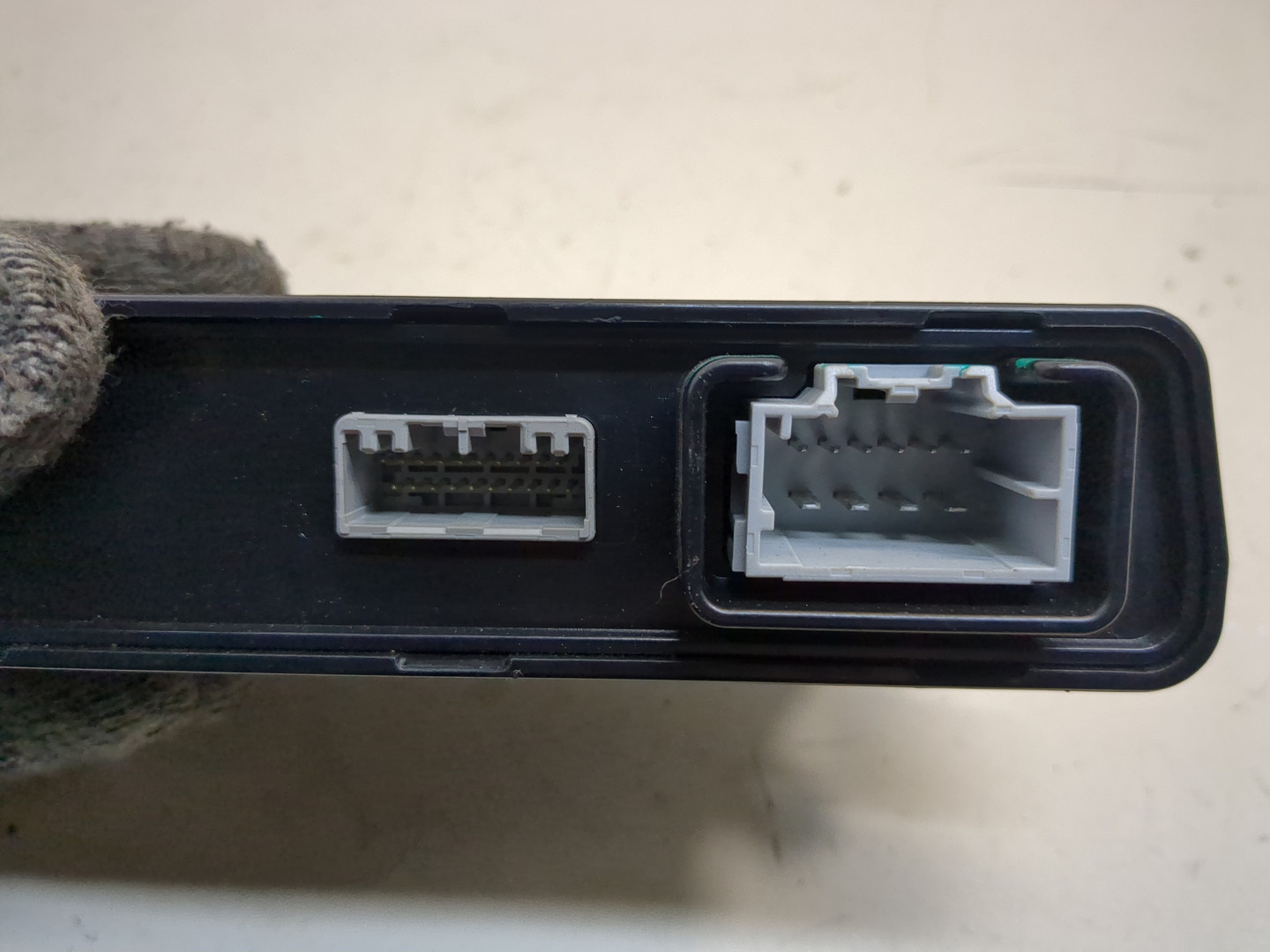 Блок управления парковочным тормозом