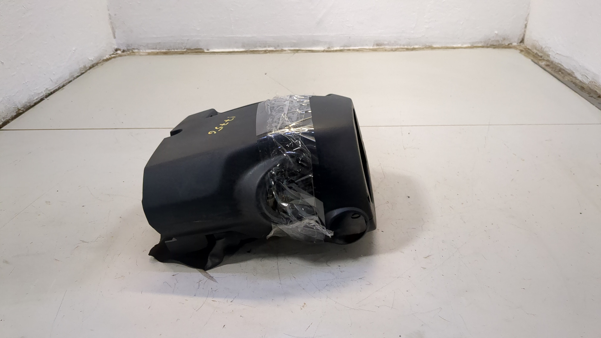 Кожух рулевой колонки