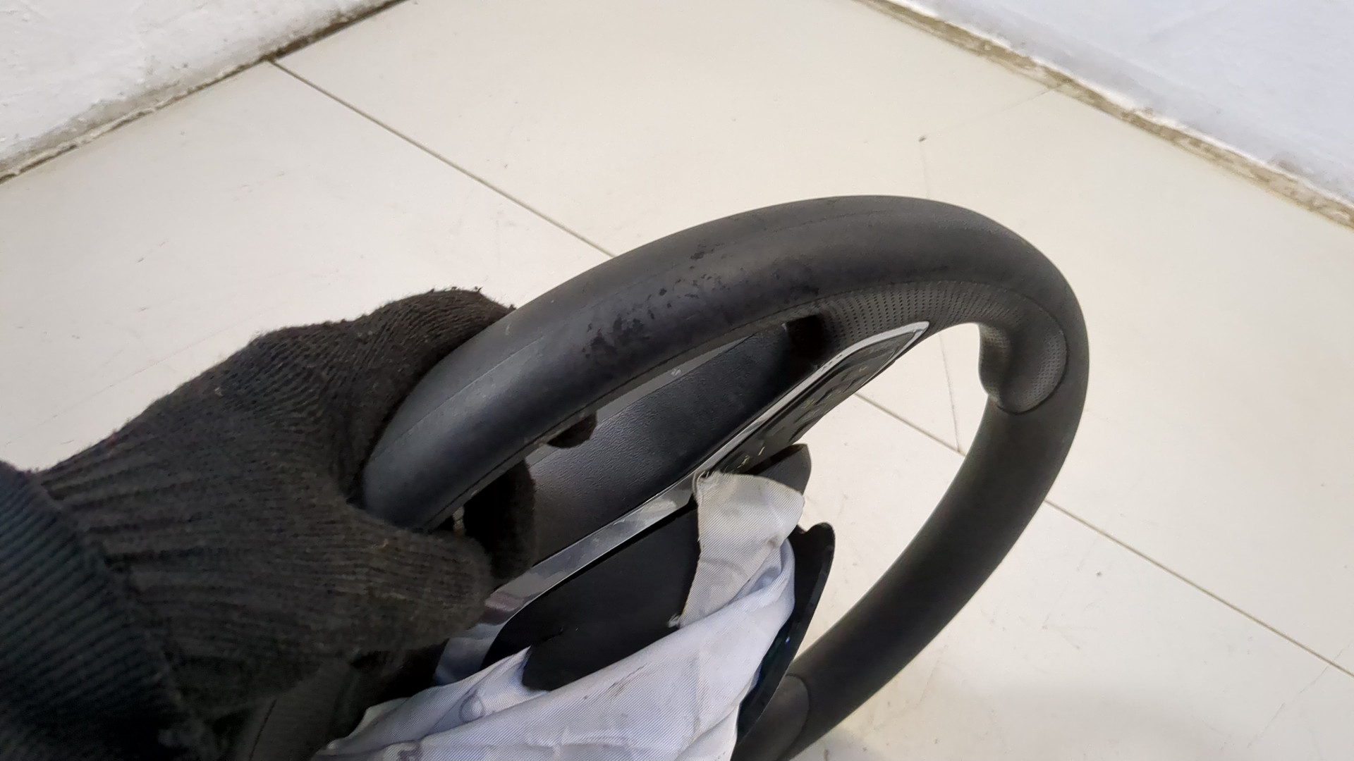 Рулевое колесо (руль)