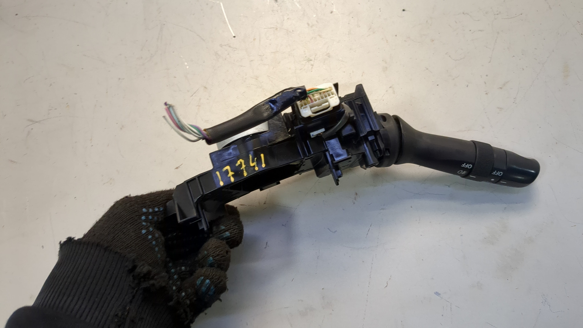 Переключатель подрулевой