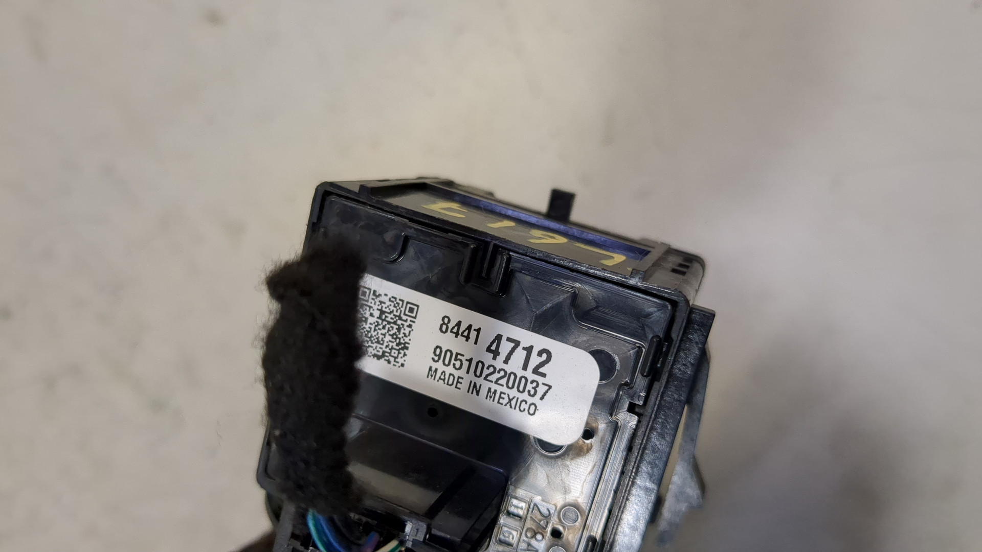 Переключатель поворотов подрулевой