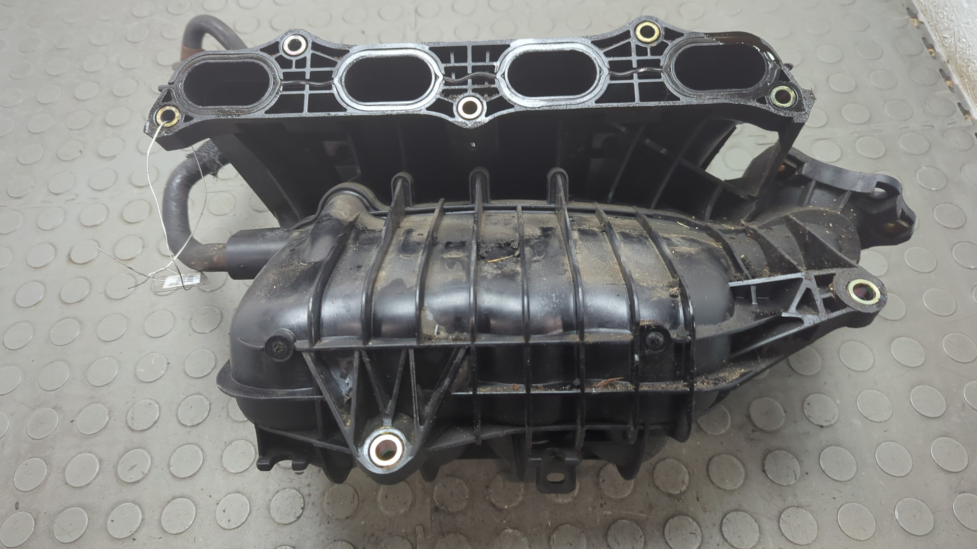 Коллектор впускной