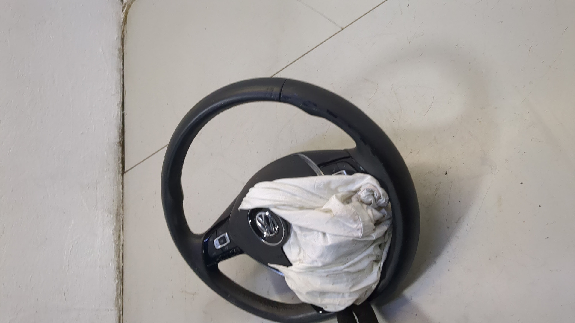 Рулевое колесо (руль)