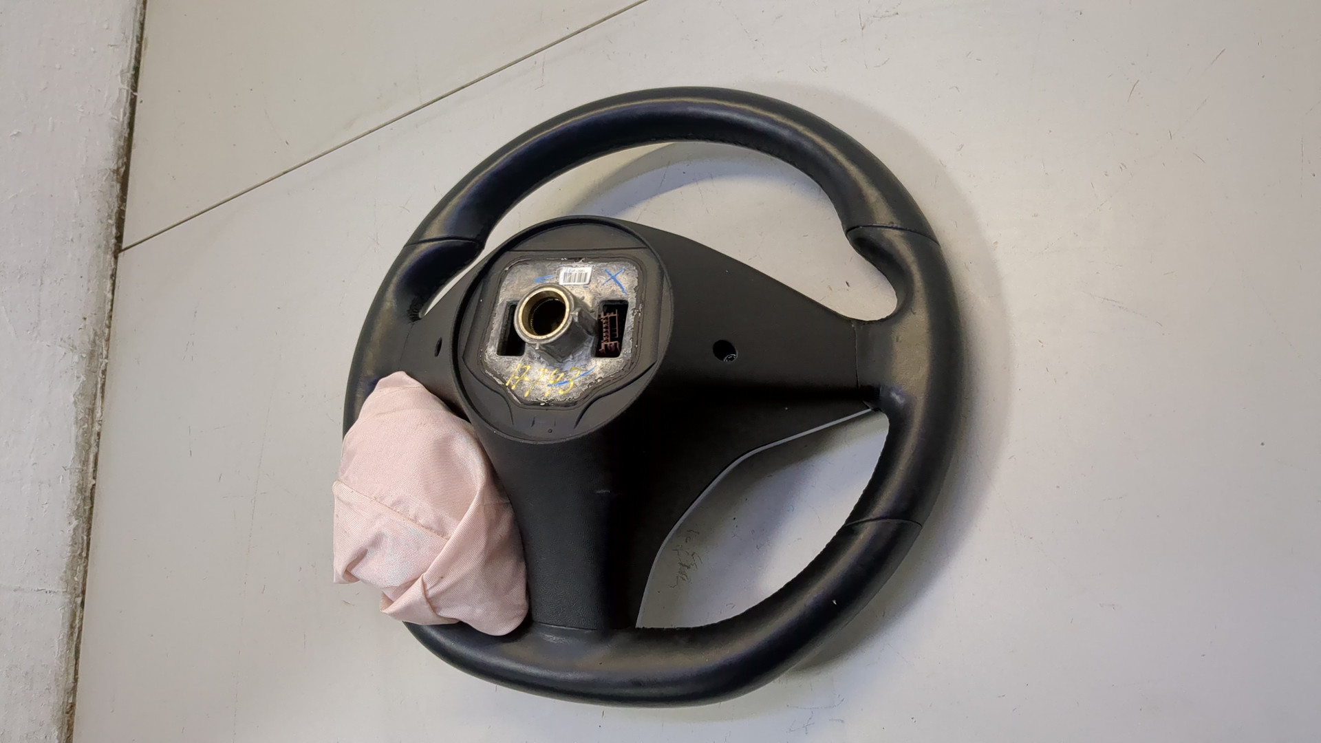 Рулевое колесо (руль)