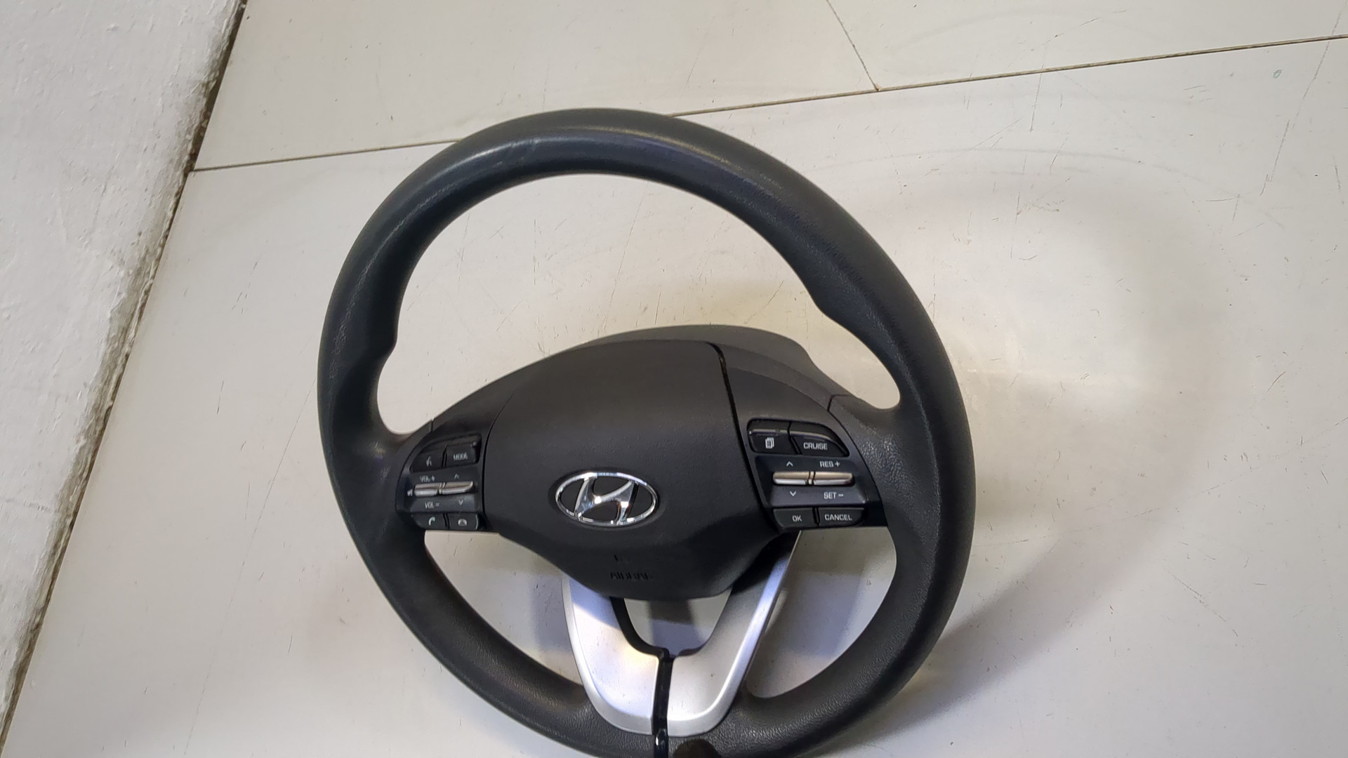 Рулевое колесо (руль)