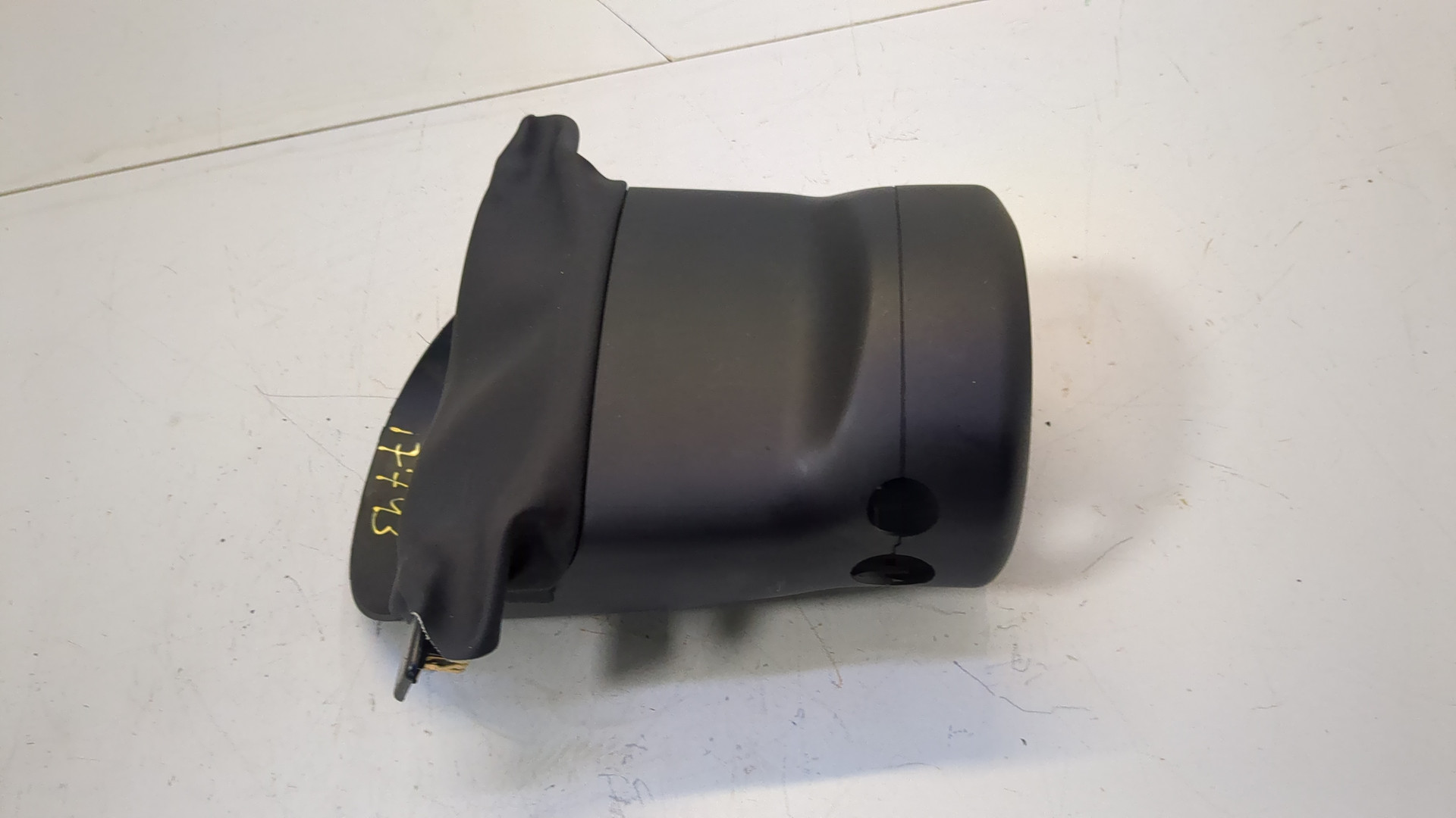 Кожух рулевой колонки