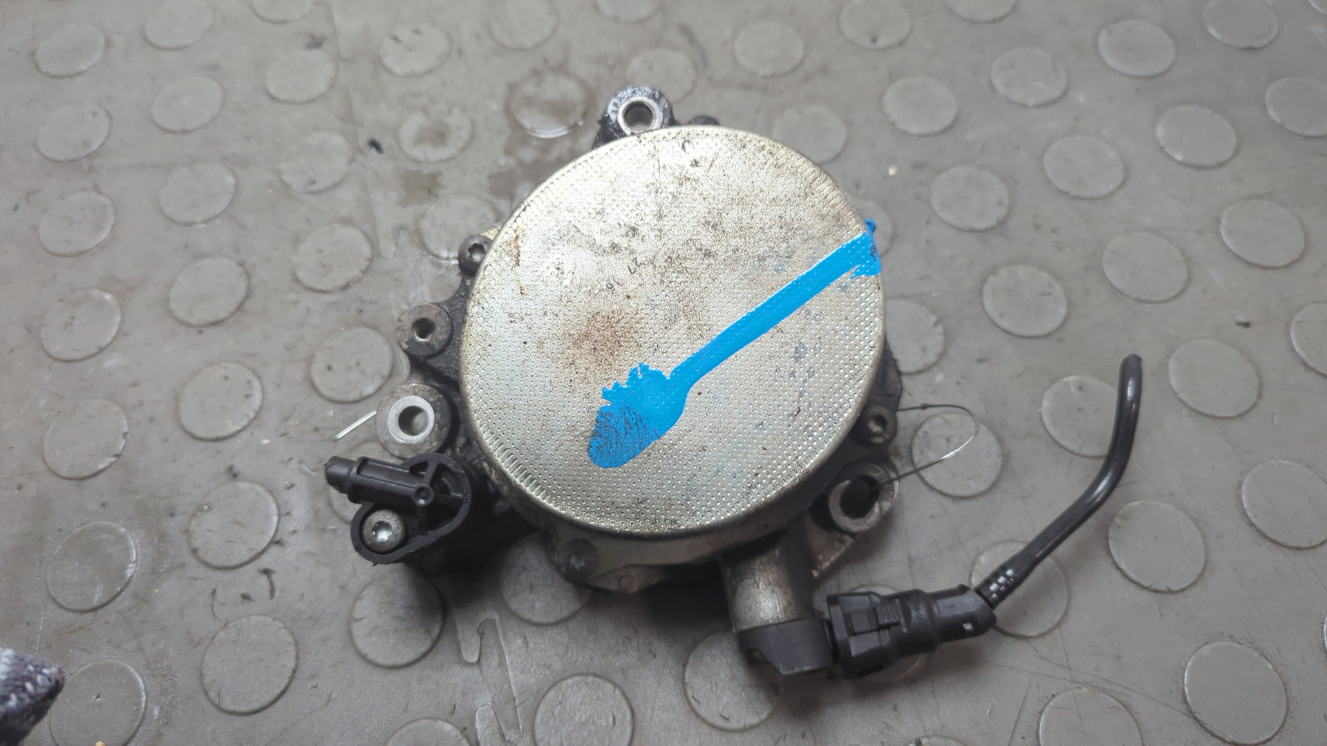 Насос вакуумный